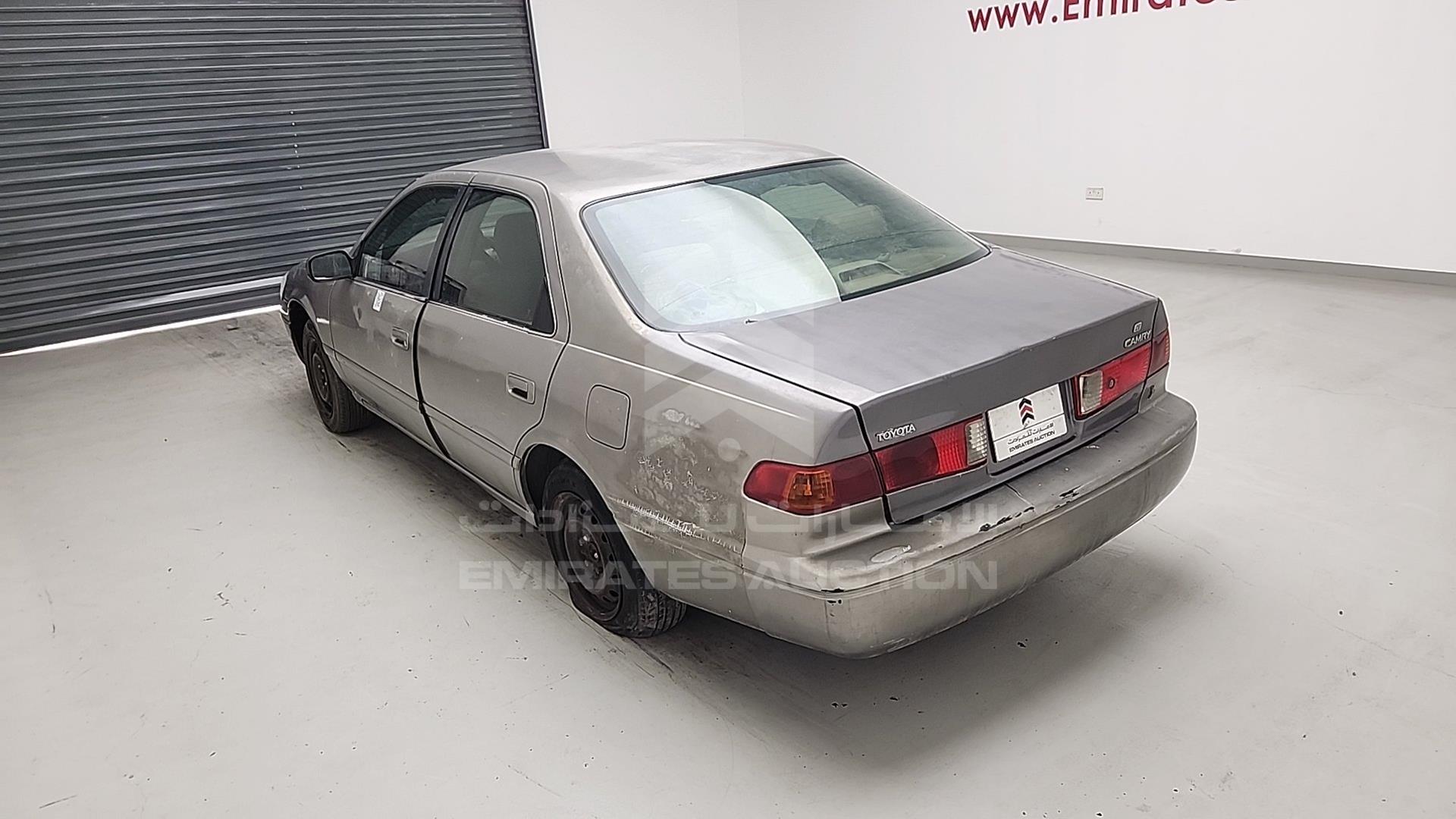 2001 TOYOTA CAMRY VIN: 4T1BG22KX1U108016