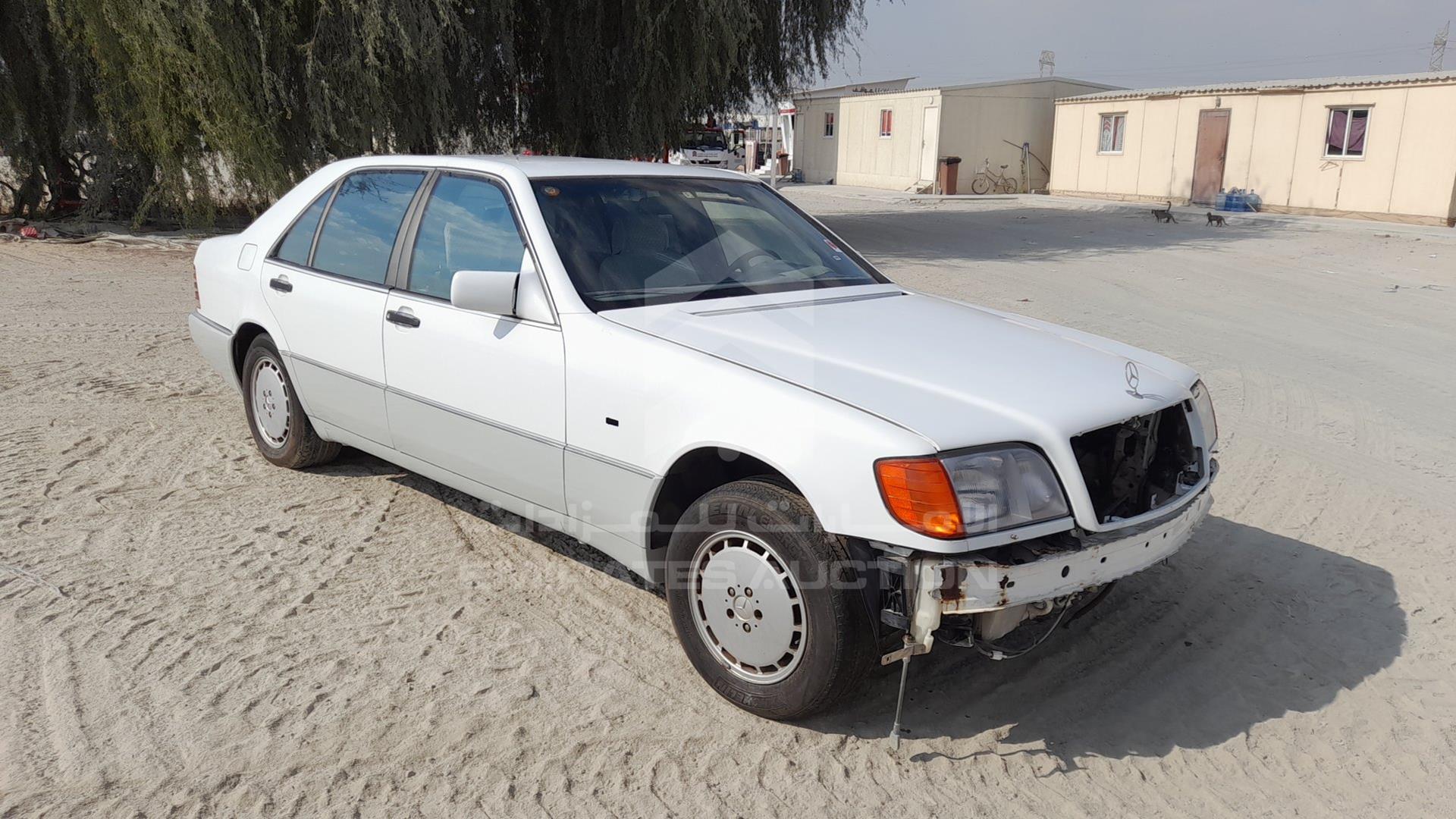 2001 MERCEDES SEL 500 VIN: WDB1400511A064752