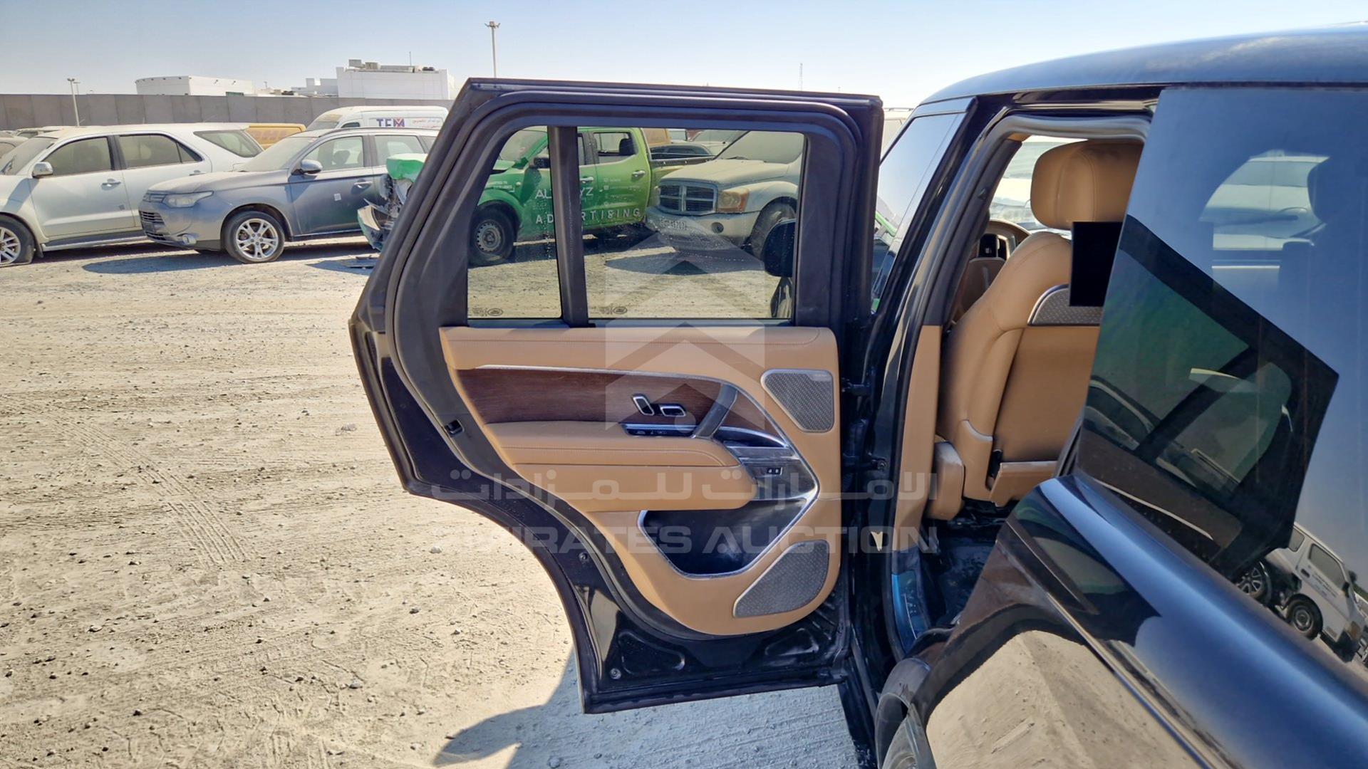 2023 RANGE ROVER VOGUE VIN: SALKA9B74PA065709