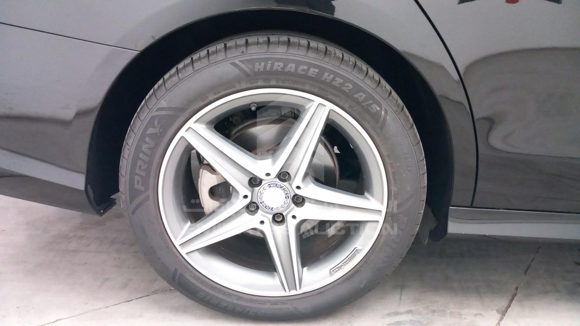 2017 MERCEDES E 300 VIN: WDDZF4JB3HA109433