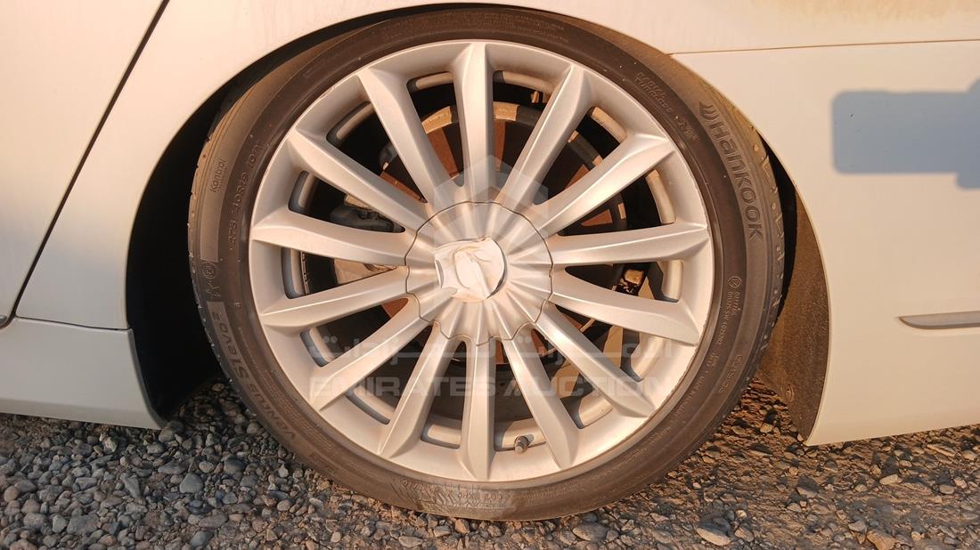 2017 BMW 730 — Rear Left Tyre — Photo 35