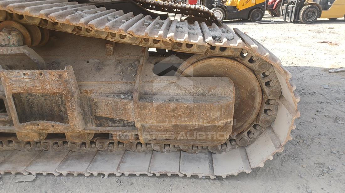 2020 CAT 340D2L — Rear Left Tyre — Photo 39