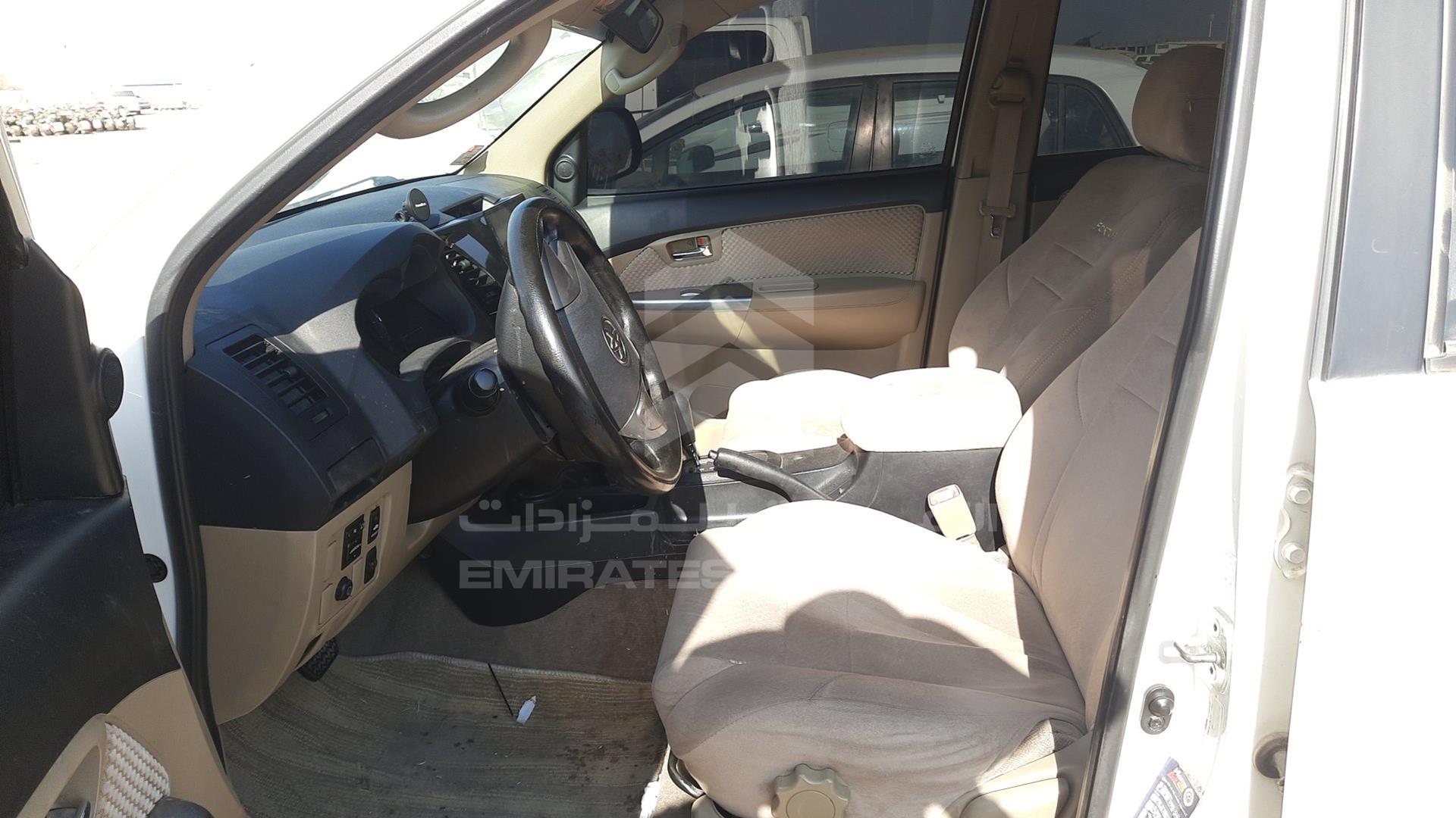 2015 TOYOTA FORTUNER VIN: MHFYX59G8F8068248