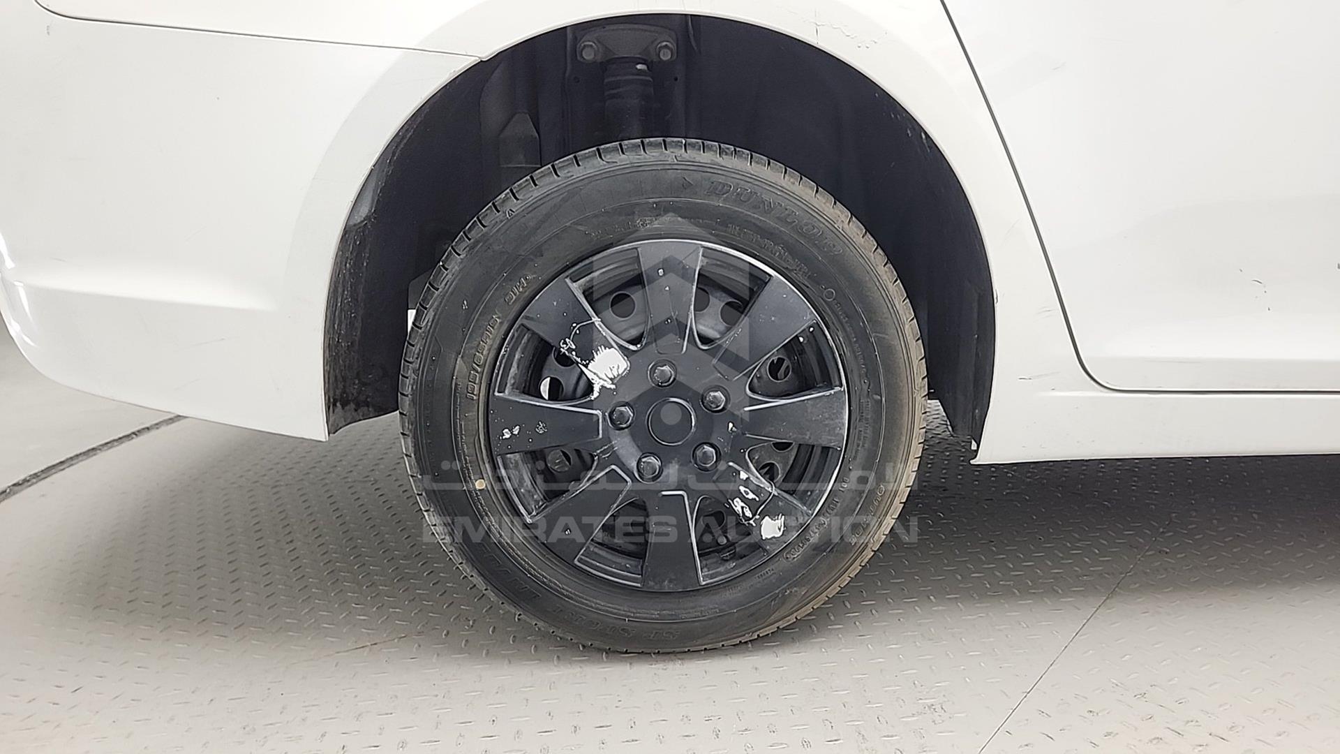 2015 CHEVROLET CRUZE VIN: KL1PJ5C55FK002301