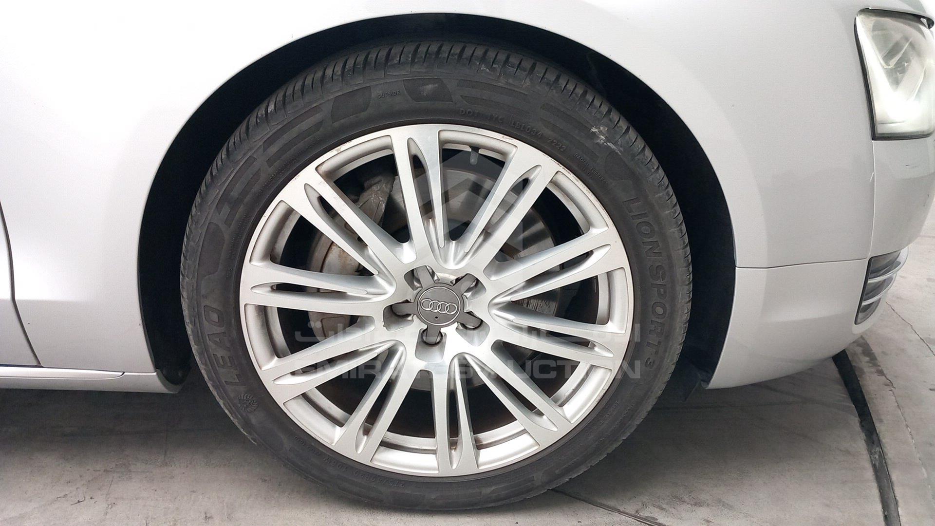 2011 AUDI A8 VIN: WAURVB4HXBN014026