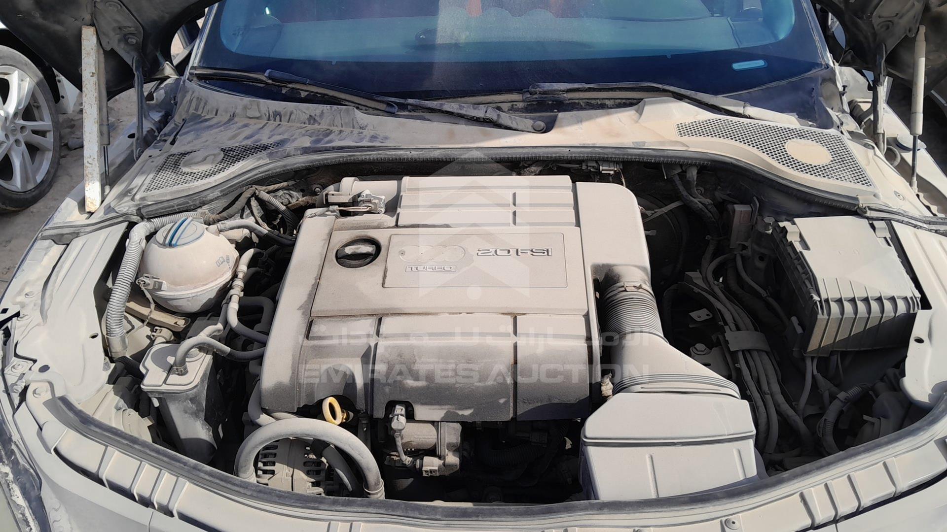 0 AUDI TT VIN: TRUAF28J491023886