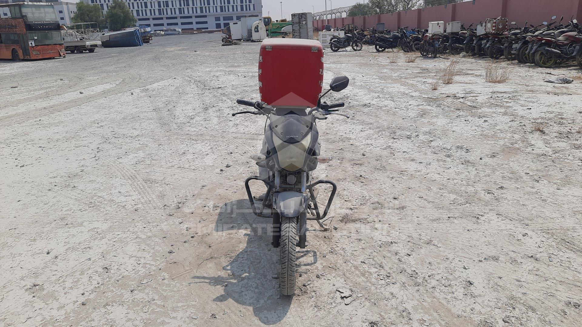 2015 HONDA UNICORN 160 VIN: ME4KC2039G8000780