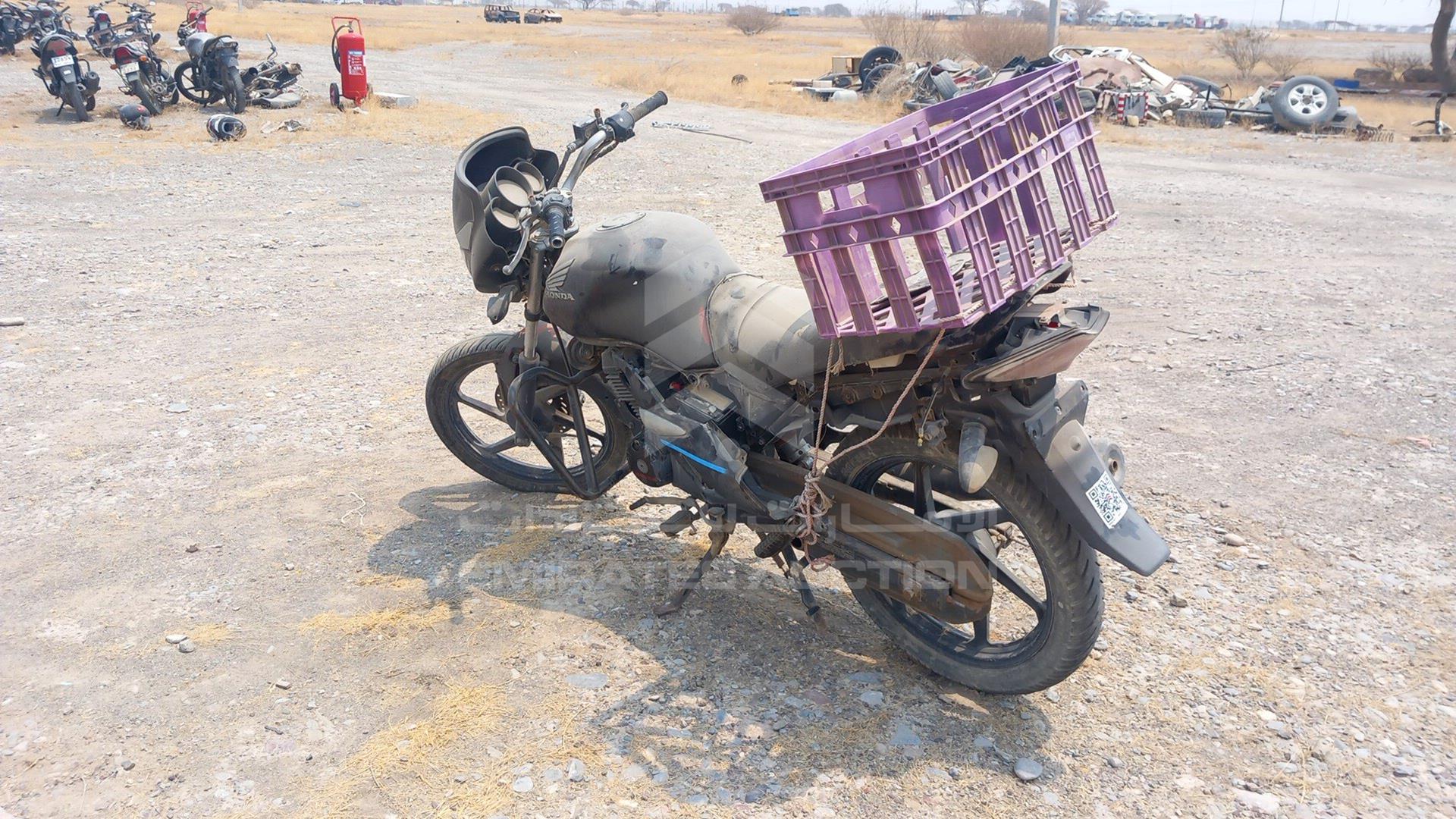 0 HONDA UNICORN VIN: ME4KC09CEE8747872