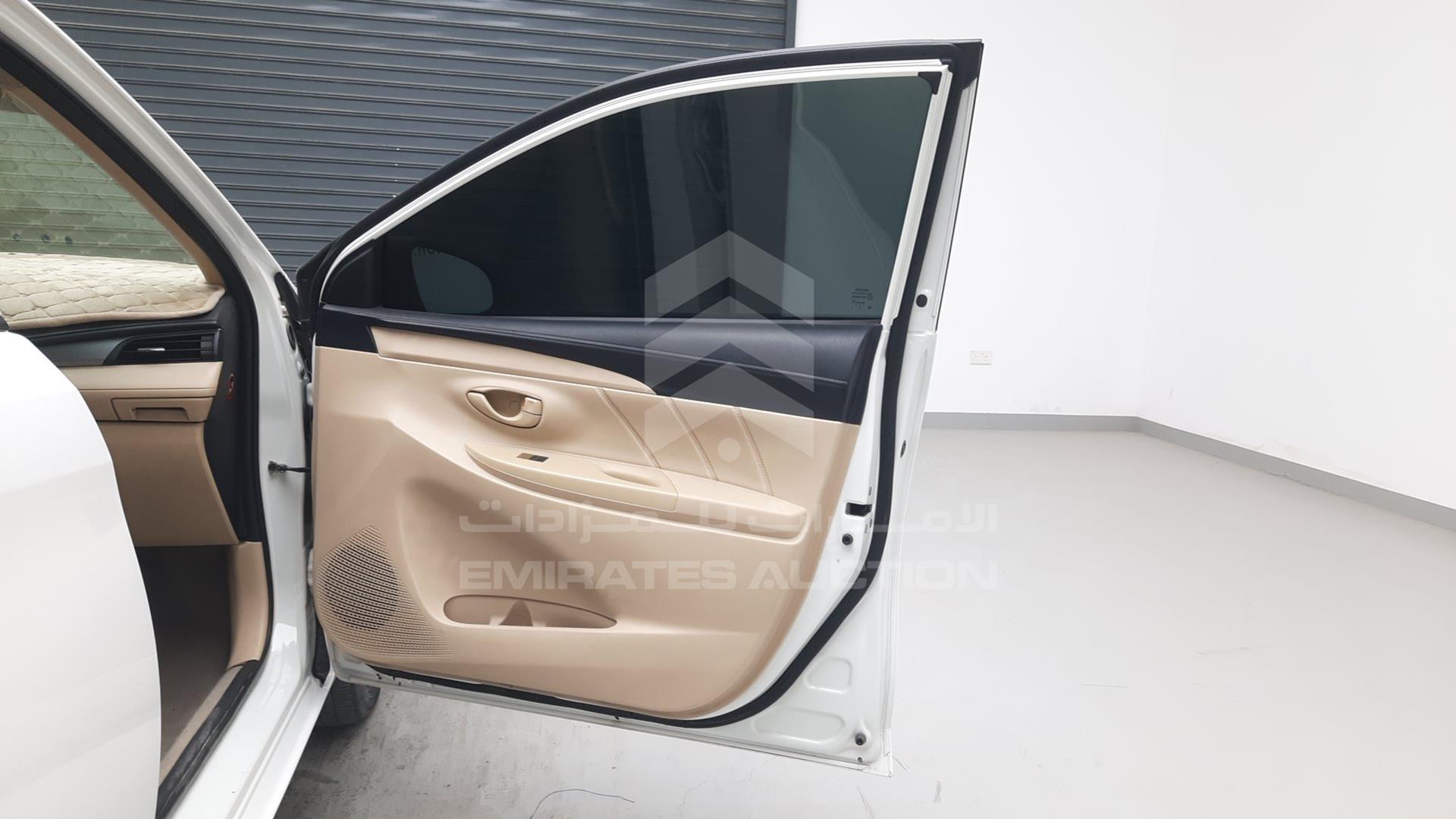 2017 TOYOTA YARIS VIN: MHFB29F34H2022306