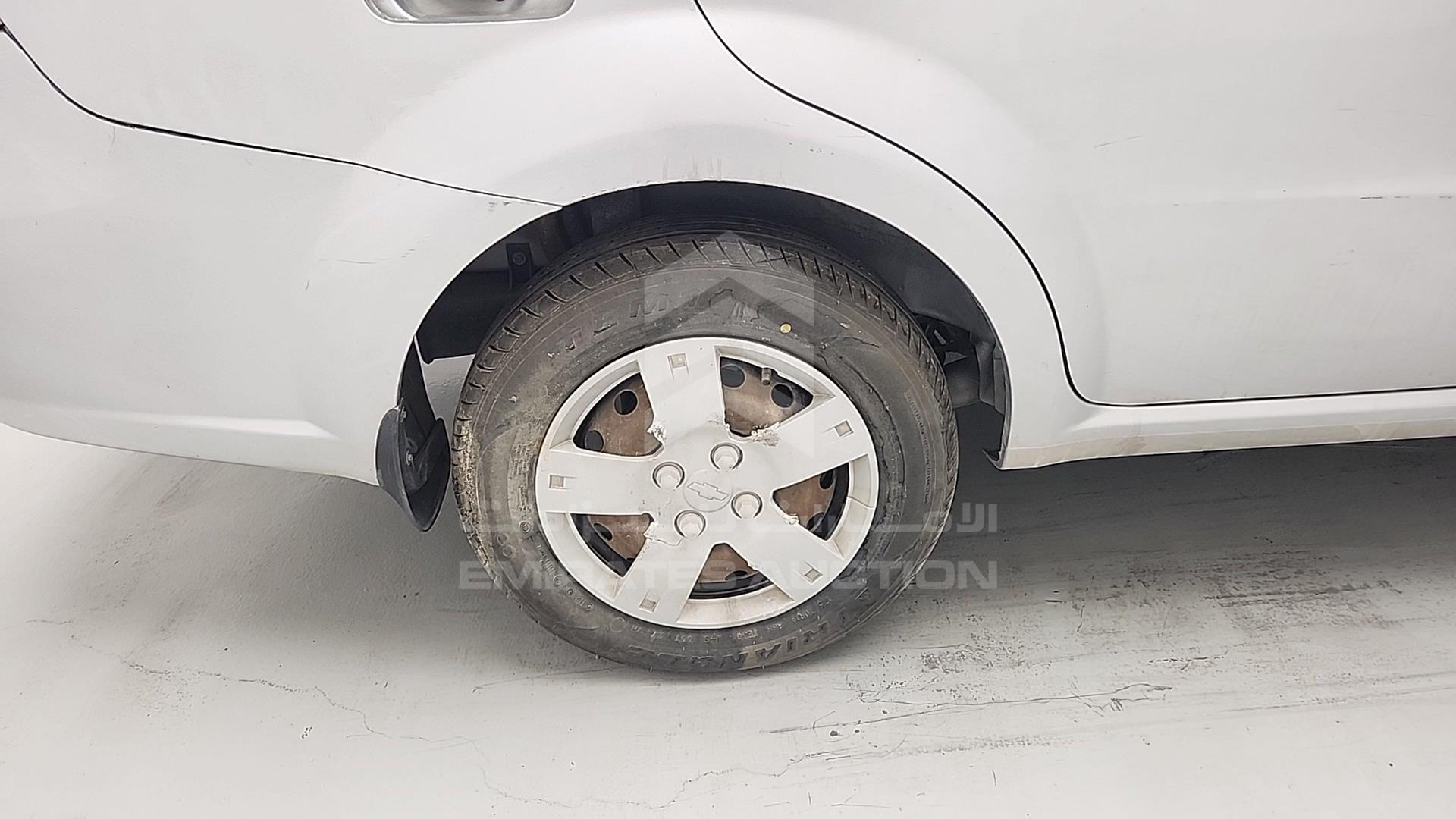 2015 CHEVROLET AVEO VIN: KL1TJ5B70FB031075