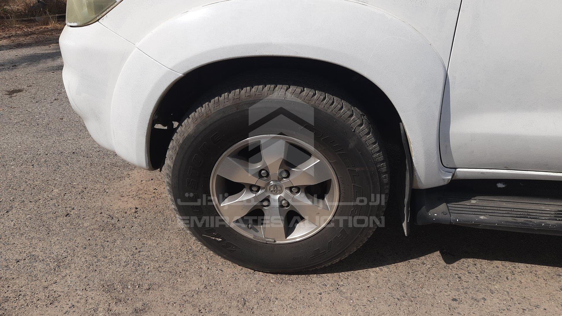 MR1YU59G860005635 - 2006 Toyota Fortuner - #342758