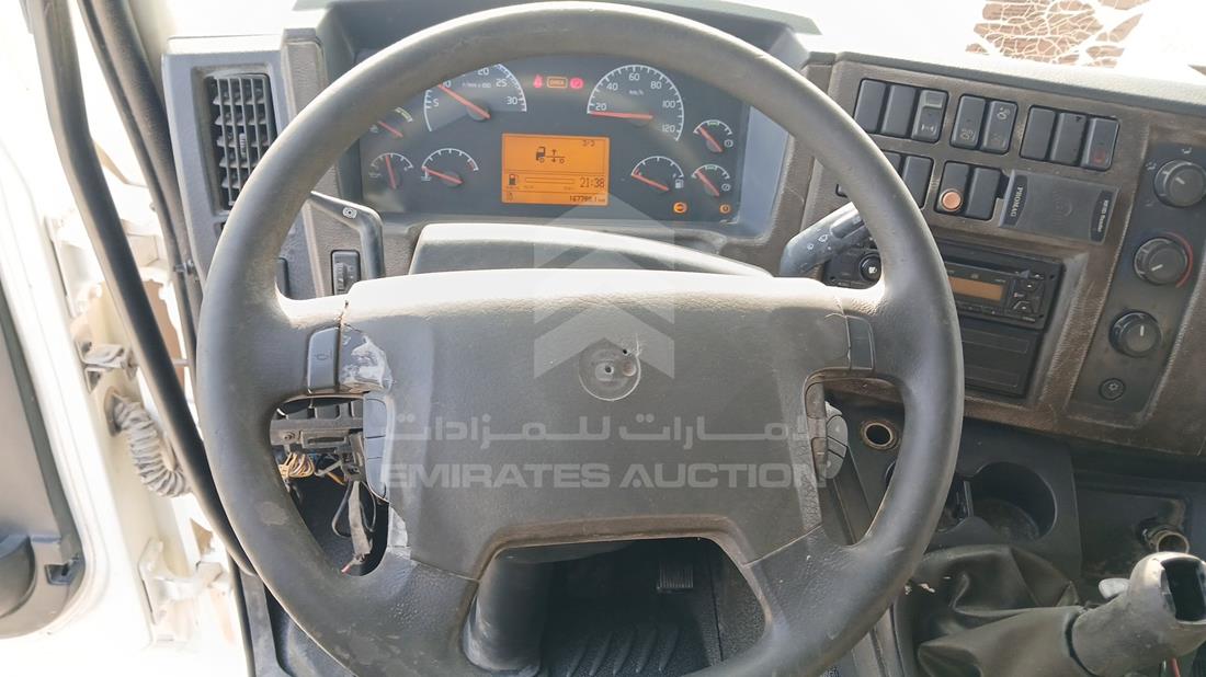 2016 Volvo FL240 — Steering & Mounted Controls — Photo 14