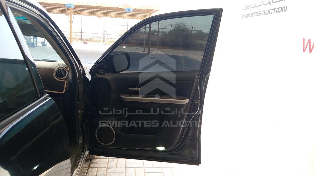 2007 Suzuki Grand Vitara — Front Right Door — Photo 24