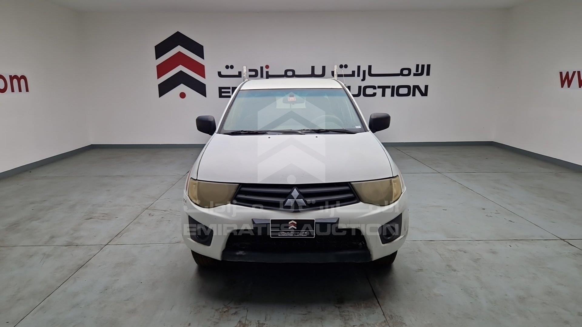 2013 MITSUBISHI PICK UP VIN: MMBJNKA50DD021332