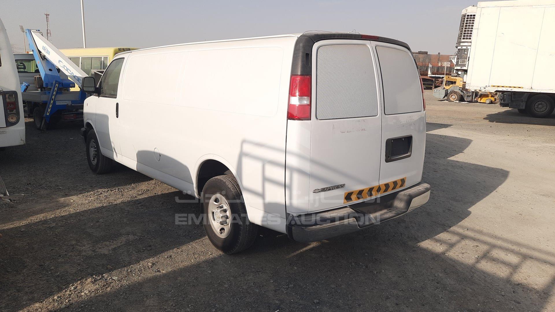 2008 CHEVROLET EXPRESS VIN: 1GCGG29K581113538