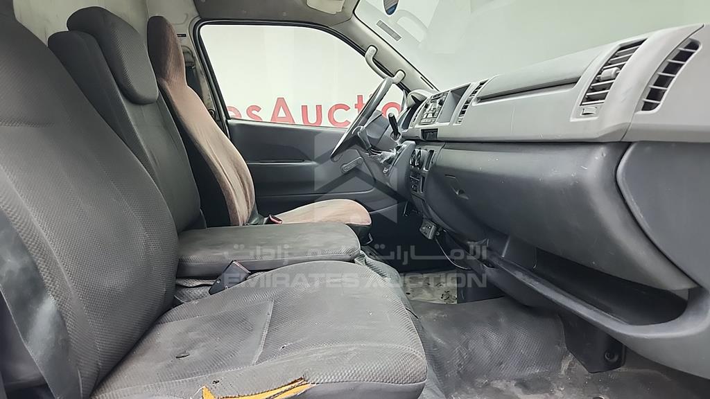 JTFPX22PXD0042074 - 2013 TOYOTA HIACE - #527690