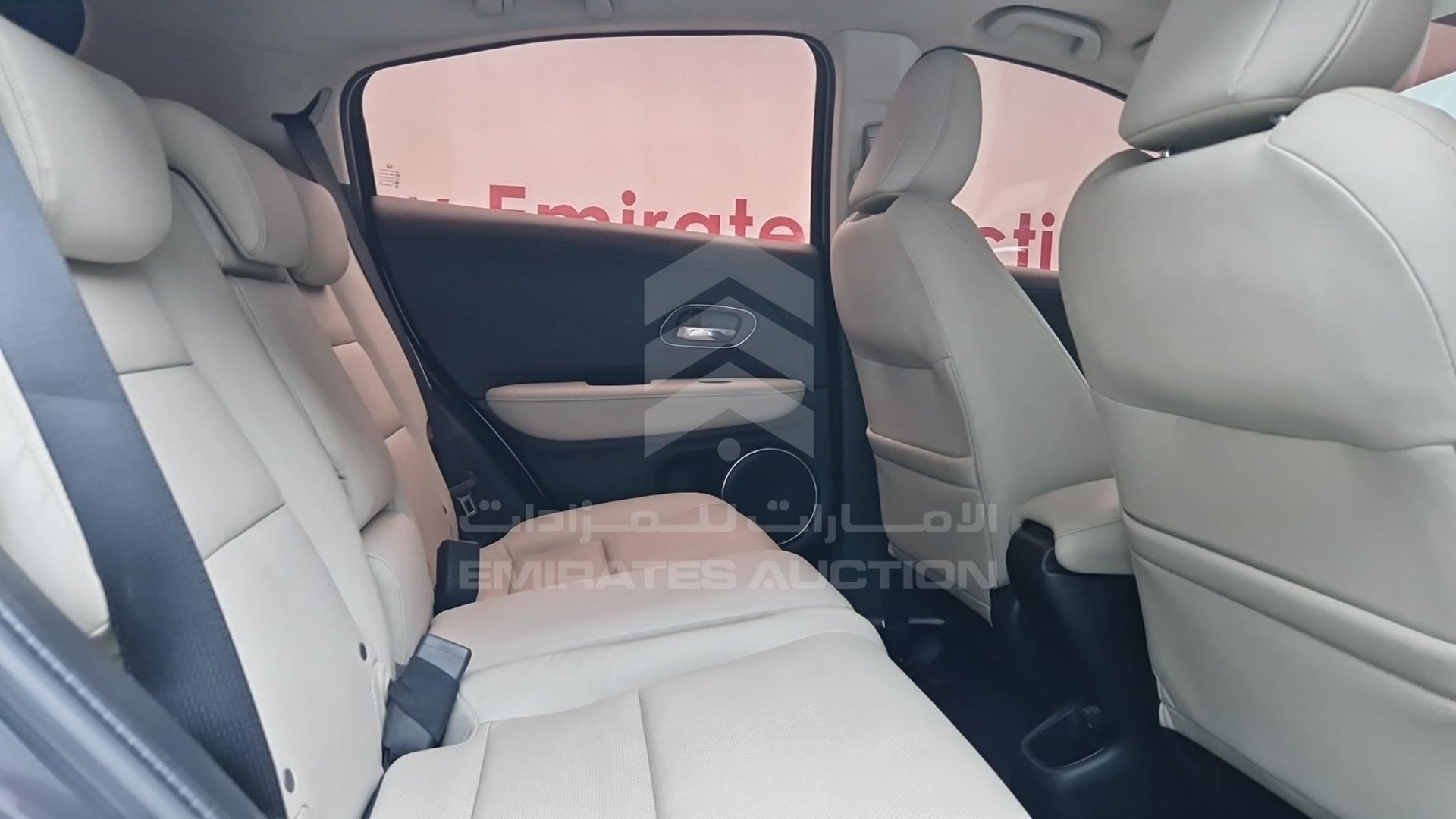 2021 HONDA HRV VIN: MRJRU5872MP010775