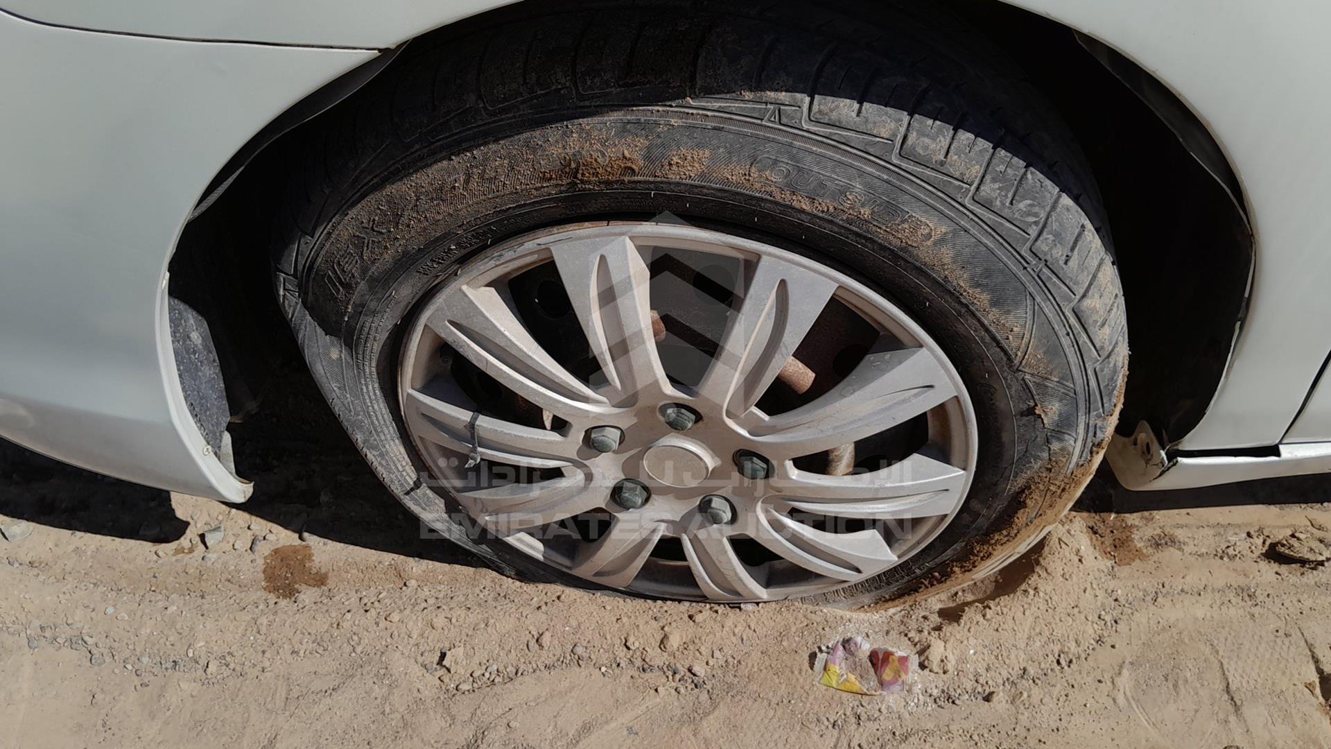2009 TOYOTA CAMRY VIN: 6T1BE42K09X543269