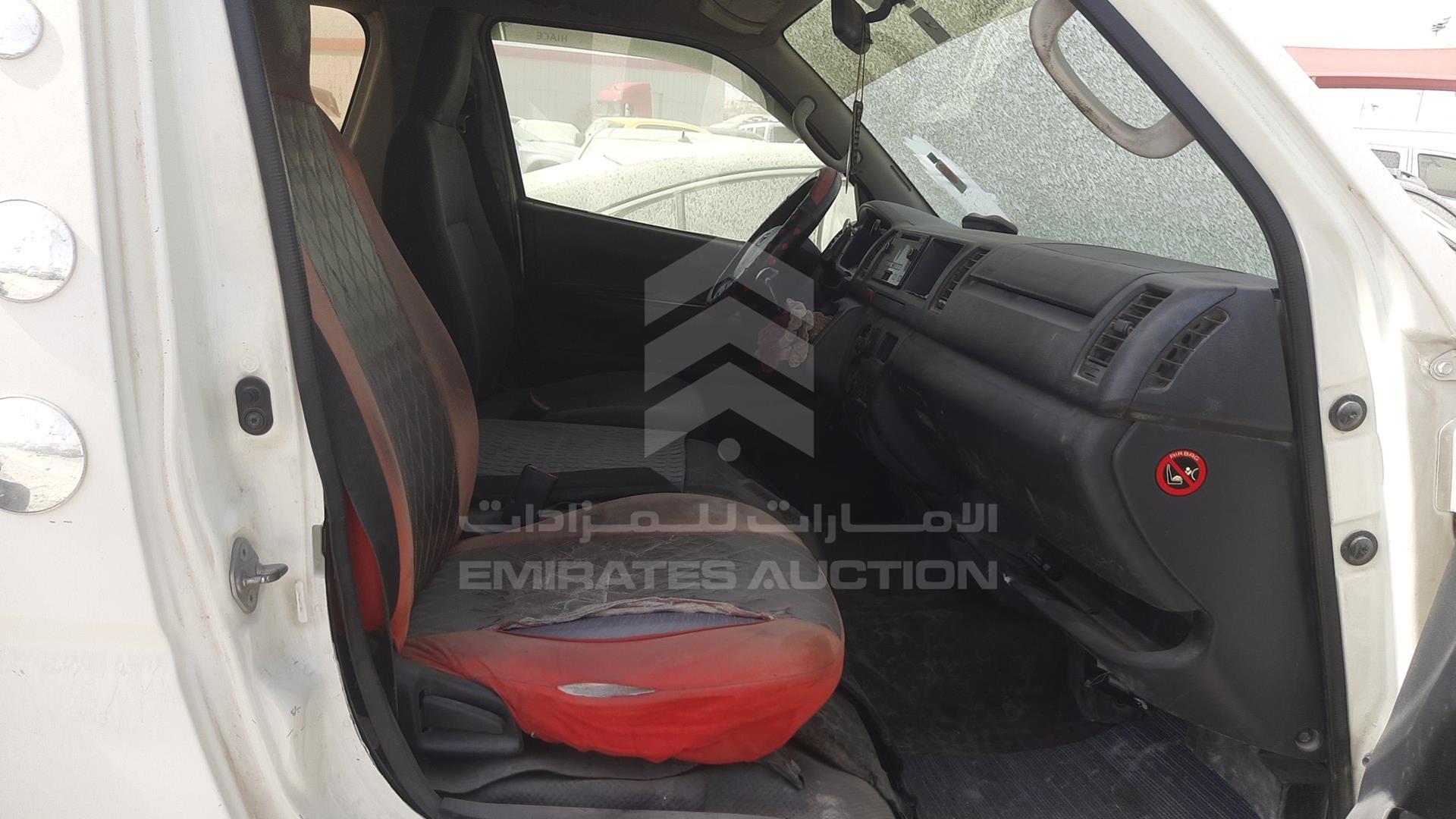 2015 TOYOTA HIACE VIN: JTGRX12PXF8043812