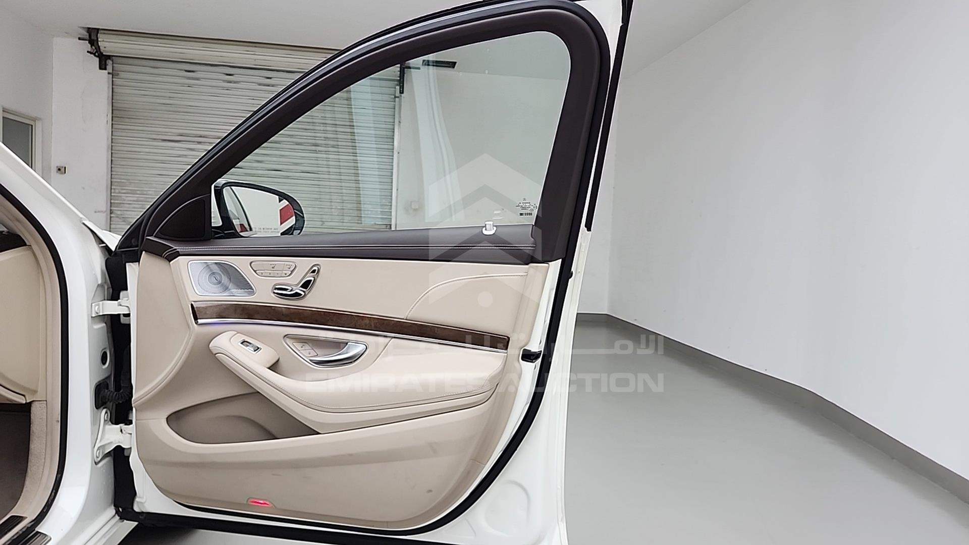 2016 MERCEDES S 550 VIN: WDDUG8FB8GA217973