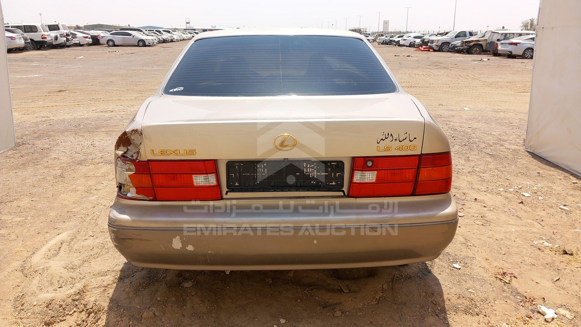 1998 LEXUS LS400 VIN: JT8BH28FXW0102032