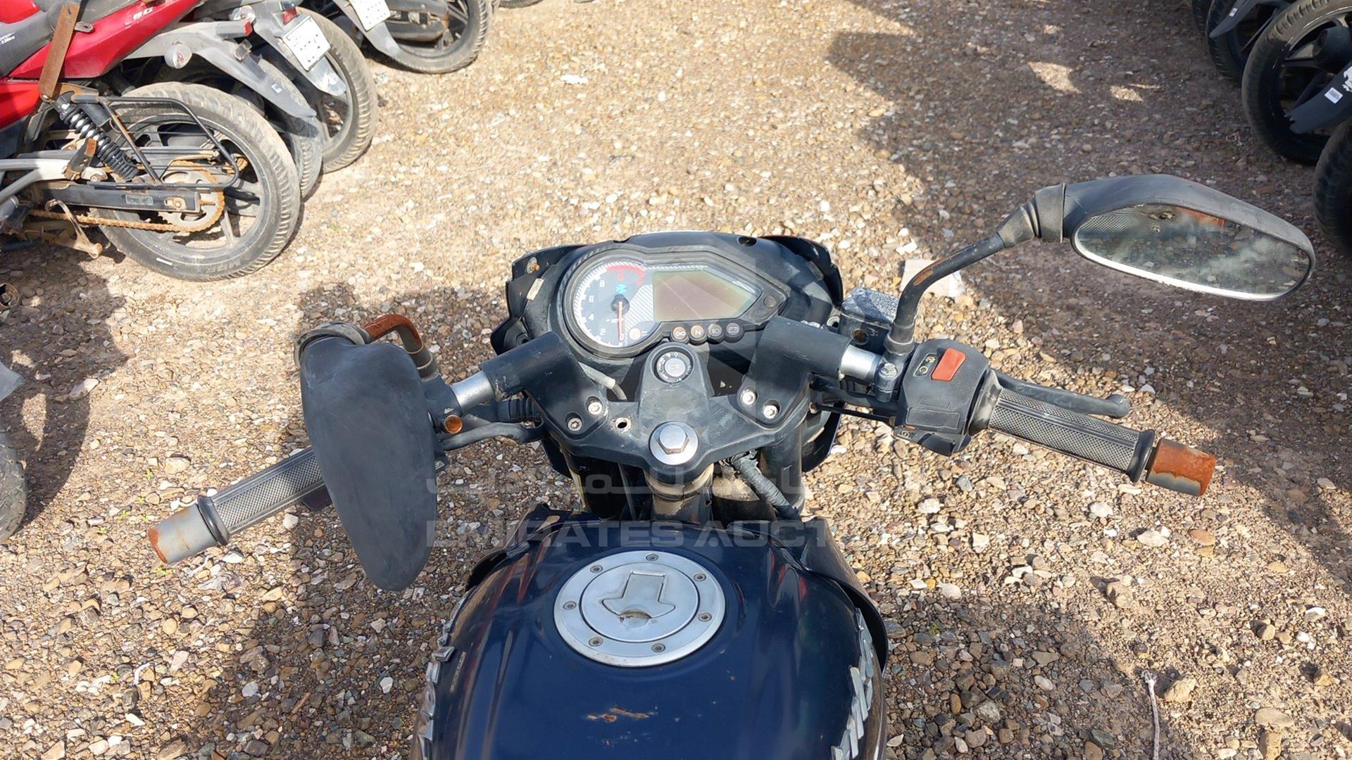 2017 BAJAJ PULSAR 180CC VIN: MD2A12DY8HCF08608