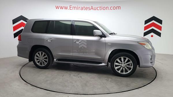 JTJHY00W3A4043674 Lexus LX 570