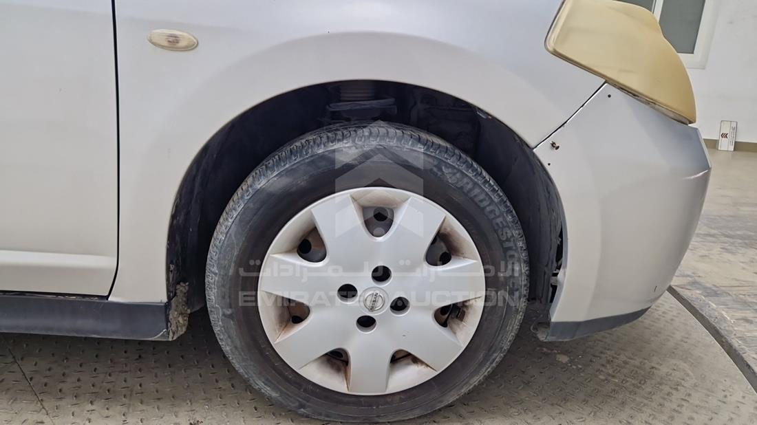 2009 Nissan — Front Right Tyre — Photo 35