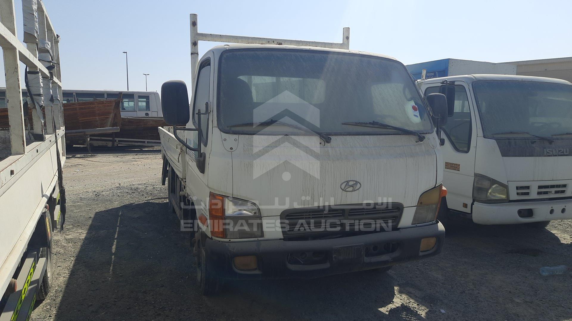 2004 HYUNDAI HD 65 VIN: KMFGA17F44C202666