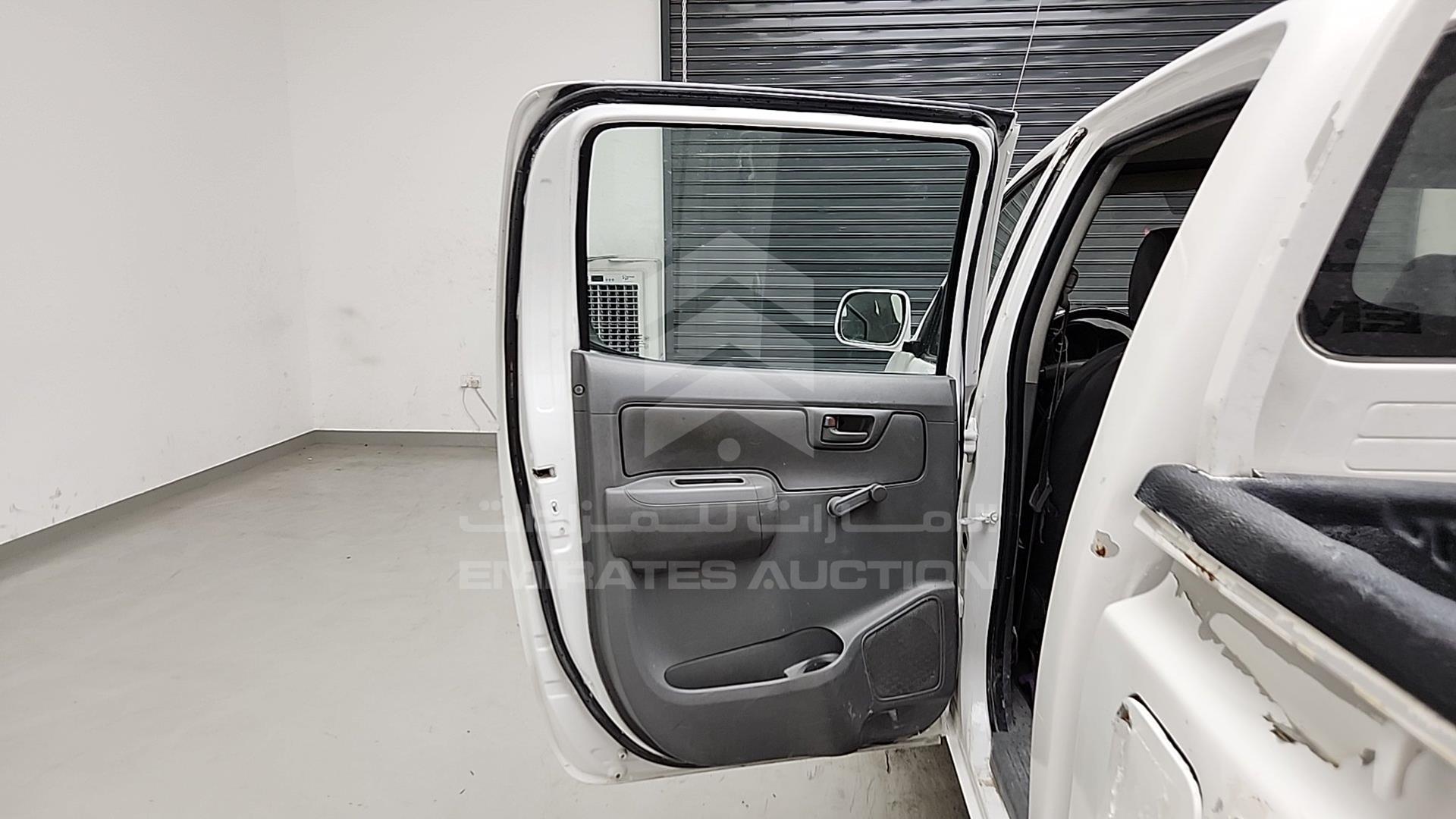 2008 TOYOTA HILUX VIN: MR0FX22G081308949