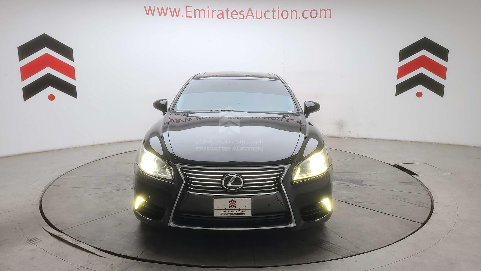 2013 LEXUS LS 460 L VIN: JTHCL5EF9D5019233