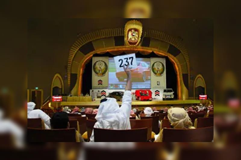 أبوظبي تشهد بيع ثالث أغلى رقم سيارة في العالم