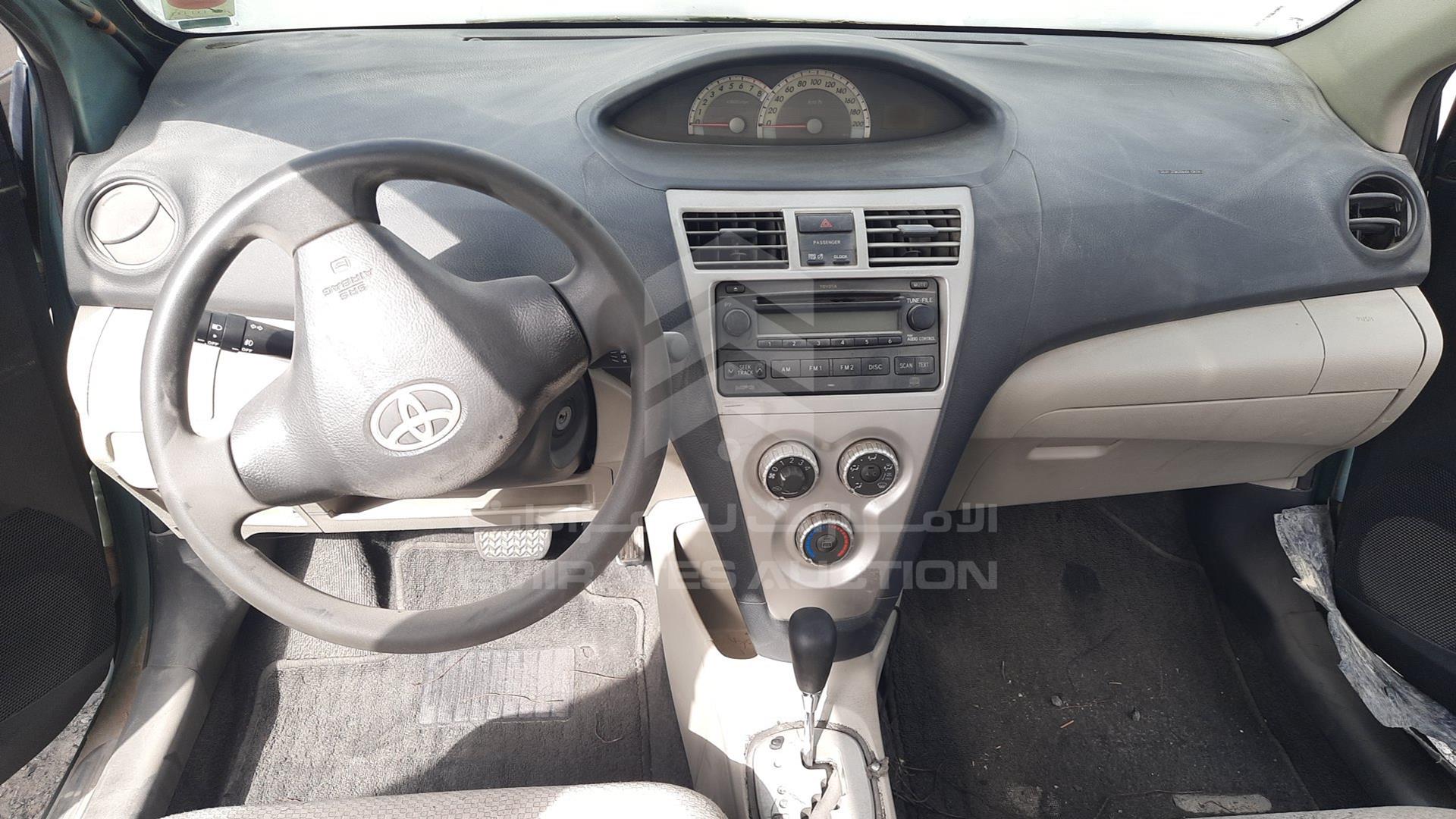 2006 TOYOTA YARIS VIN: JTDBW923661022350