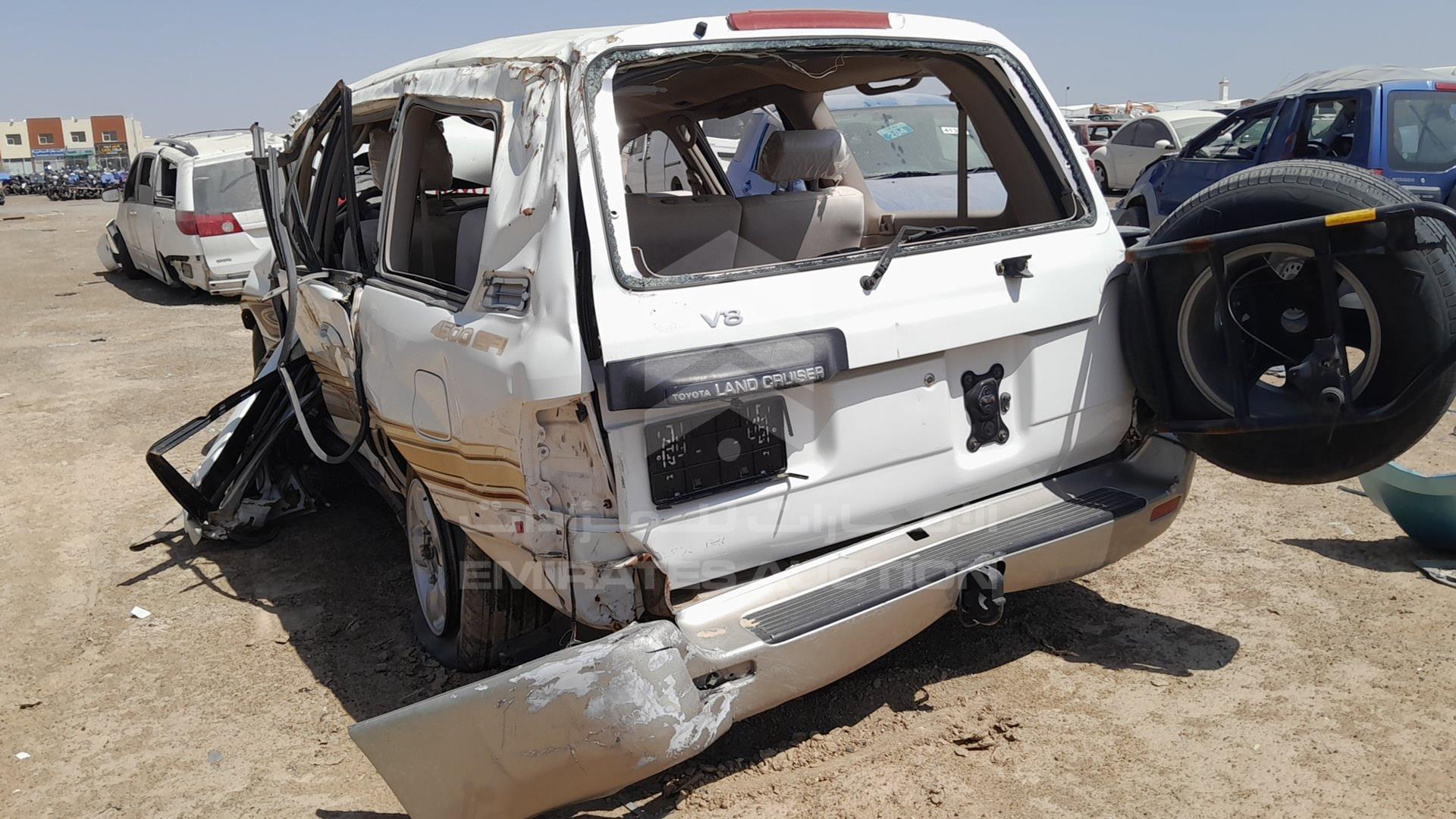 2000 TOYOTA LAND CRUISER VIN: JT3HT05J6Y0118470