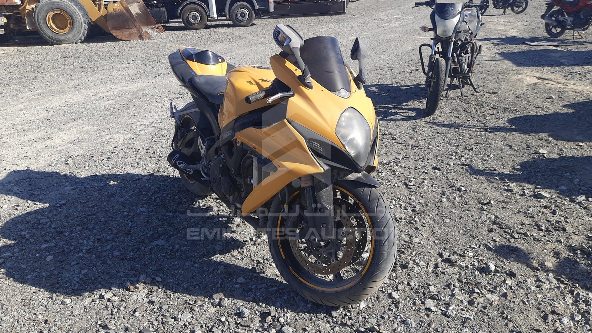 2007 SUZUKI MOTORBIKE VIN: JS1GT77A372108635