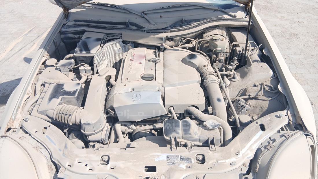 مرسيدس اس ال كى 230 2002 — خليج المحرك — صورة 22