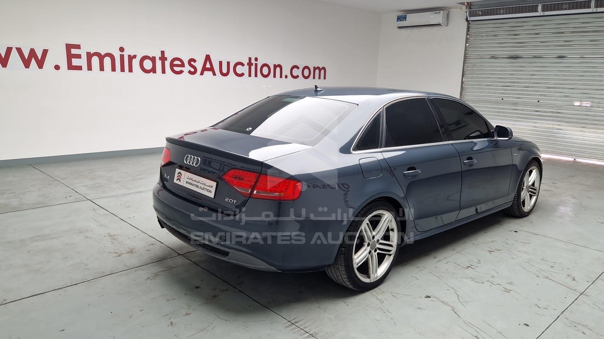 2011 AUDI A4 VIN: WAUAFC8K0BA122197