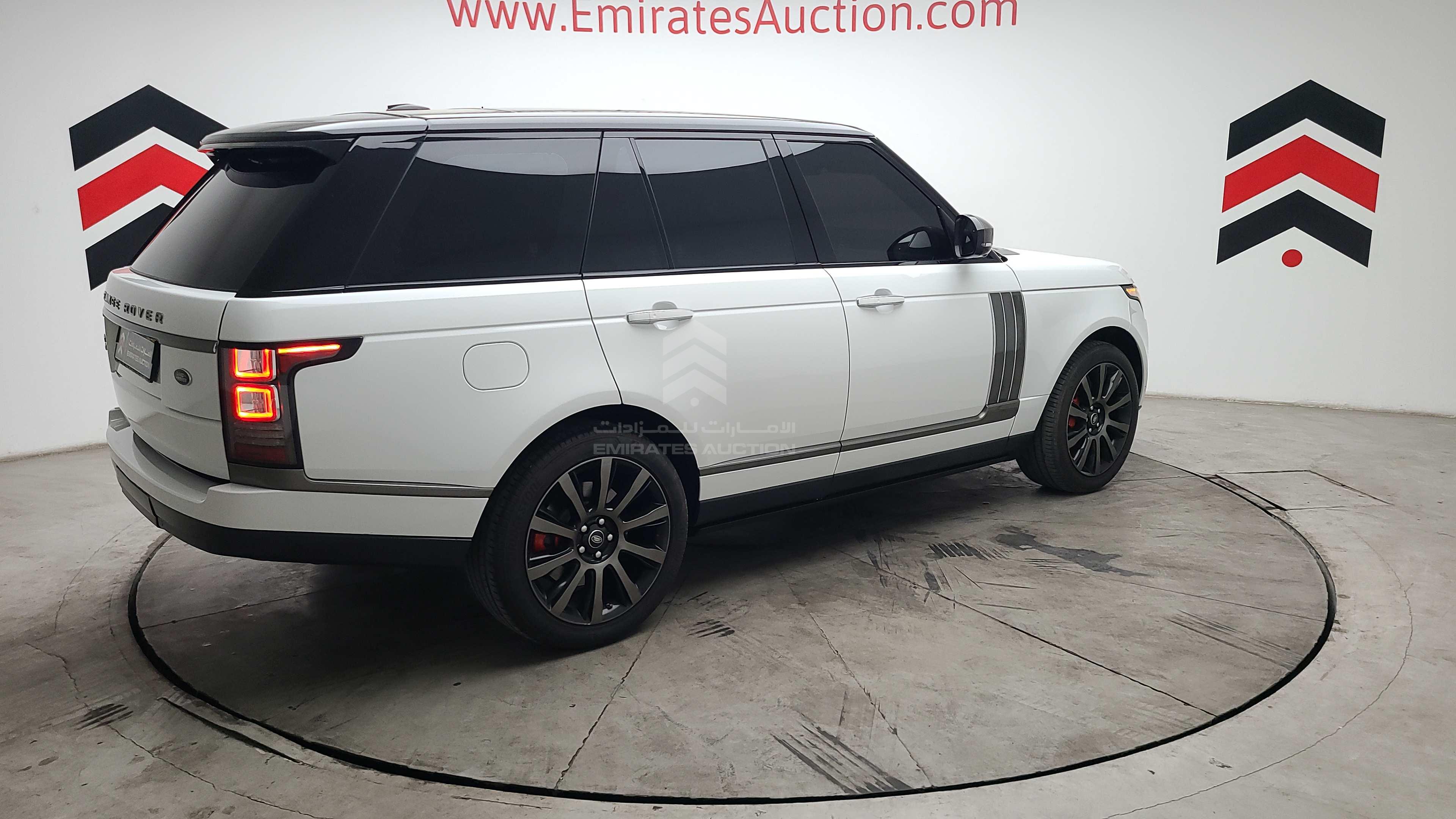 SALGA2EF1FA220893 - 2015 Range Rover Vogue - #461234