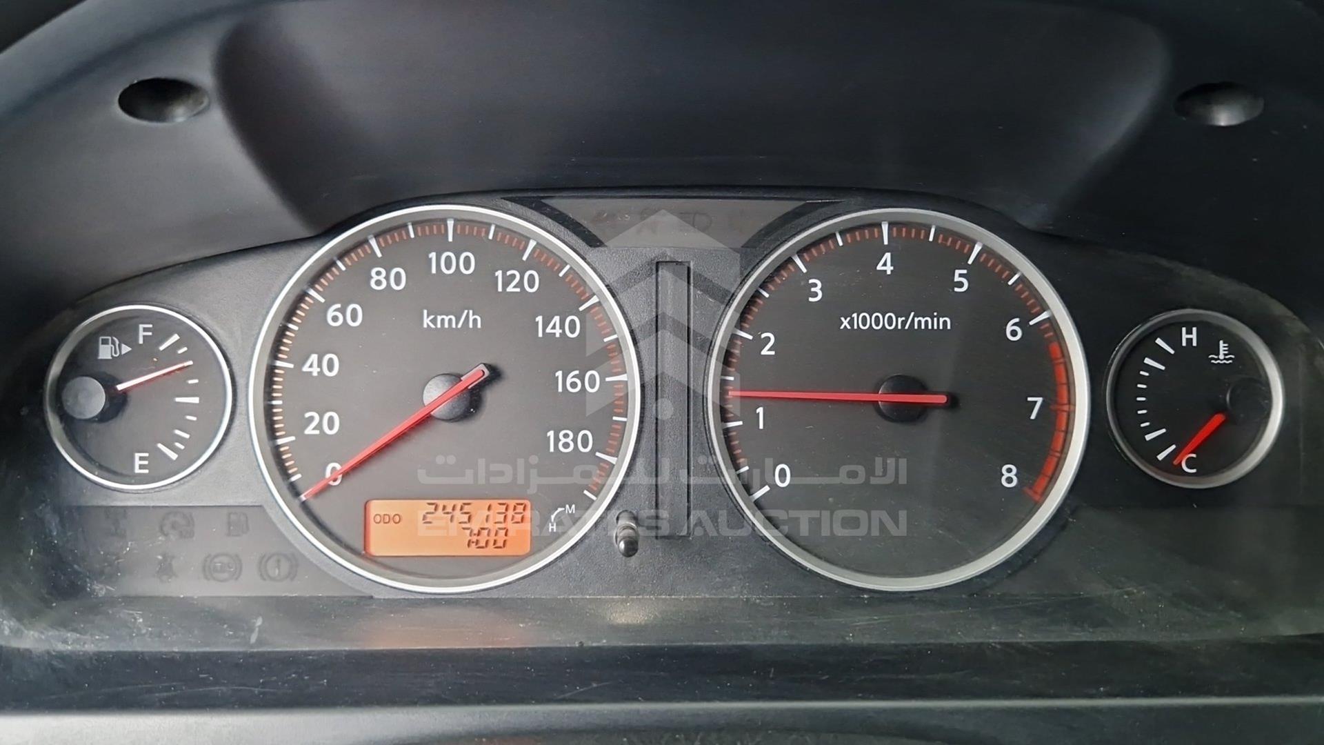 2010 NISSAN URVAN VIN: JN6AE54SXAX020664