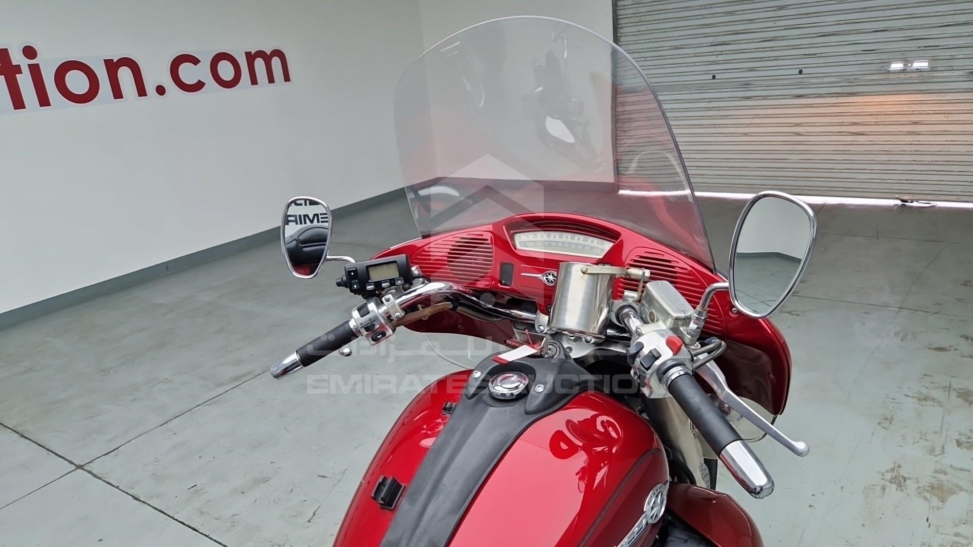 2000 YAMAHA MAJESTY VIN: JYAVP04E1YA002462