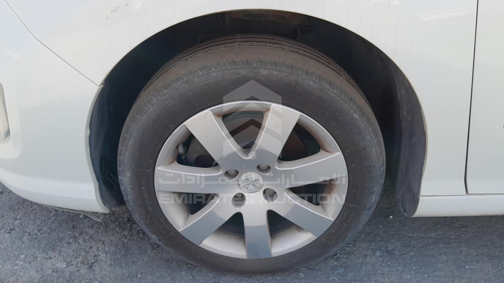 2014 PEUGEOT 408 VIN: LDC4LRFJ8E9500127