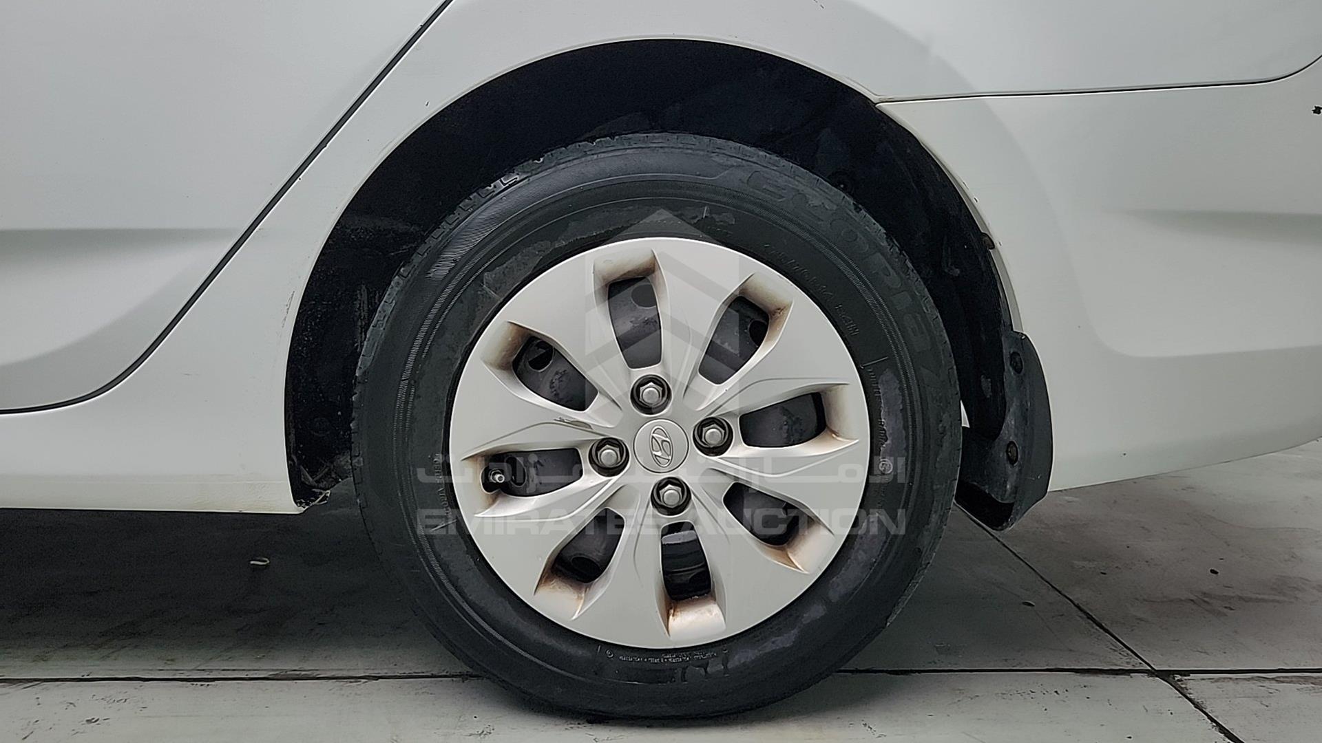 2017 HYUNDAI ACCENT VIN: KMHCT41D1HU279245