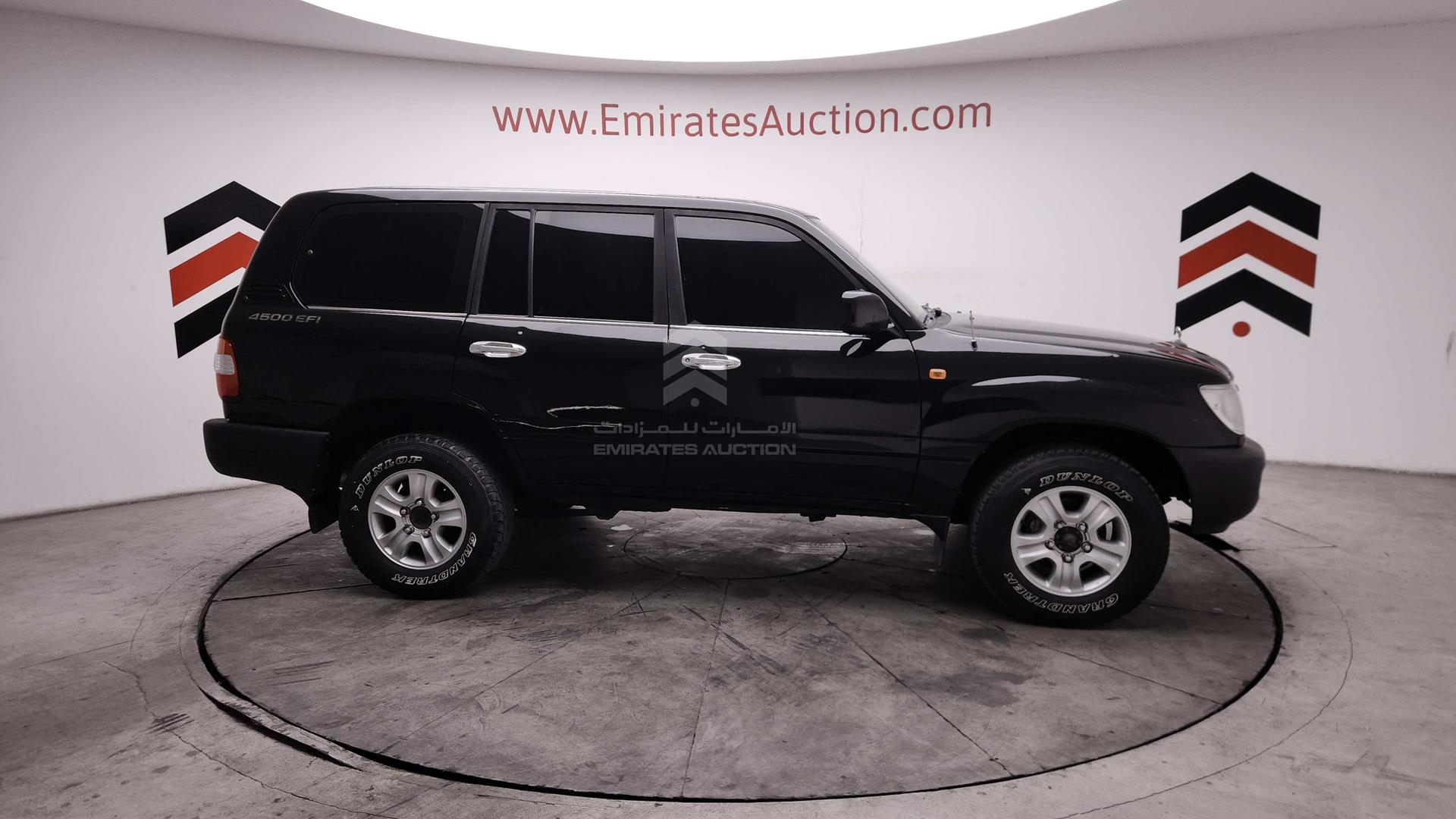 2006 TOYOTA LAND CRUISER VIN: JTEHJ09JX65145680