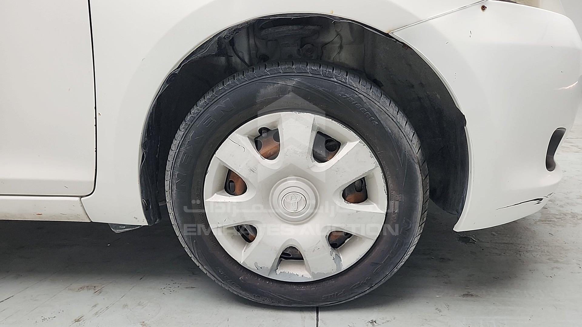 2009 TOYOTA YARIS VIN: JTDBW923194025708
