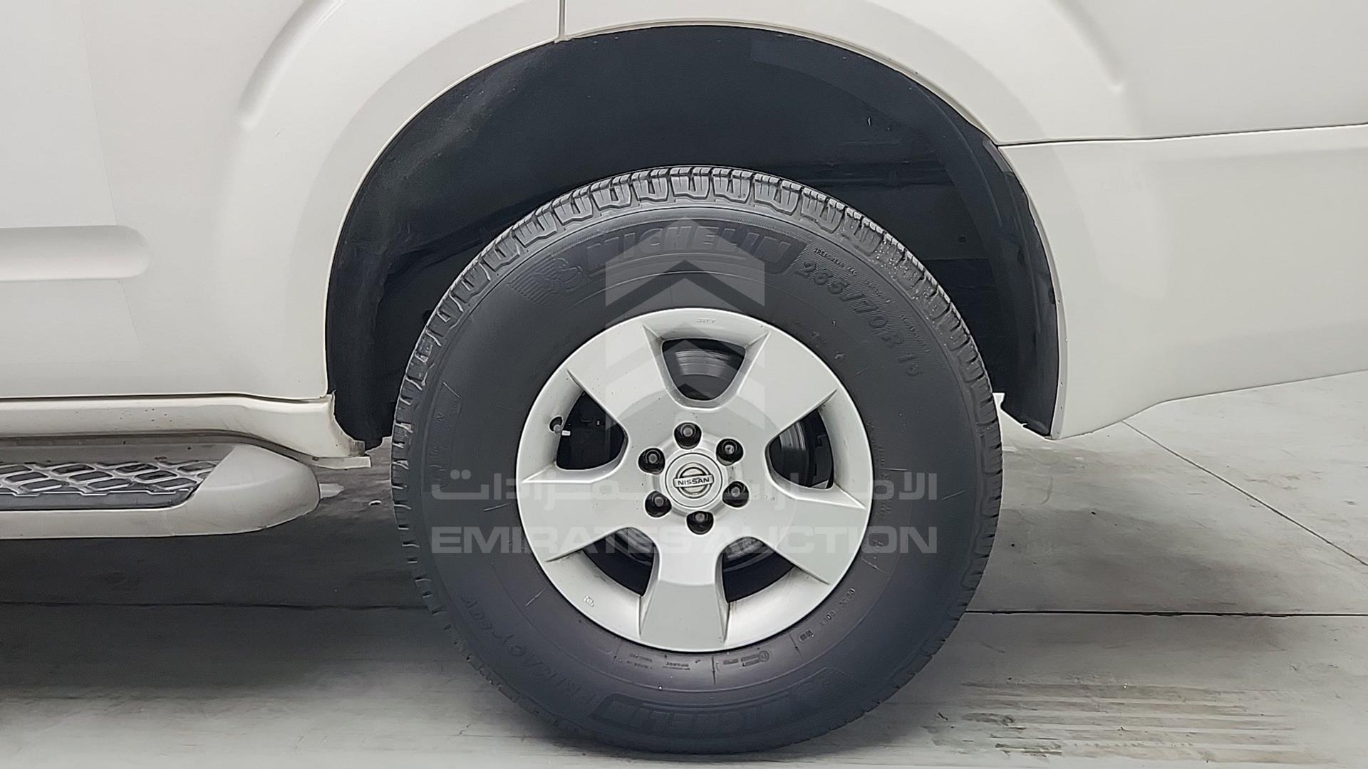 2015 NISSAN PATHFINDER VIN: VSKLR11A2FA568140