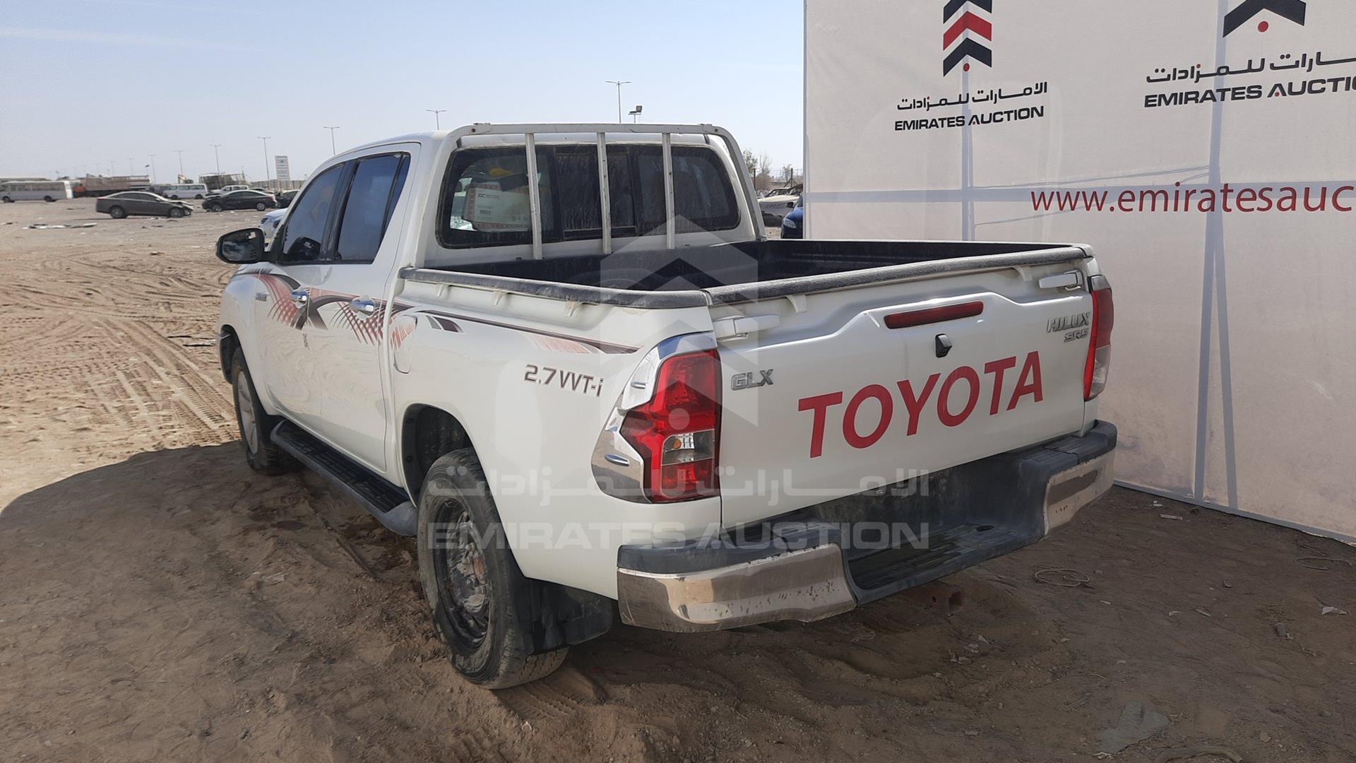 2016 TOYOTA HILUX VIN: MR0HX8CD8G1356830