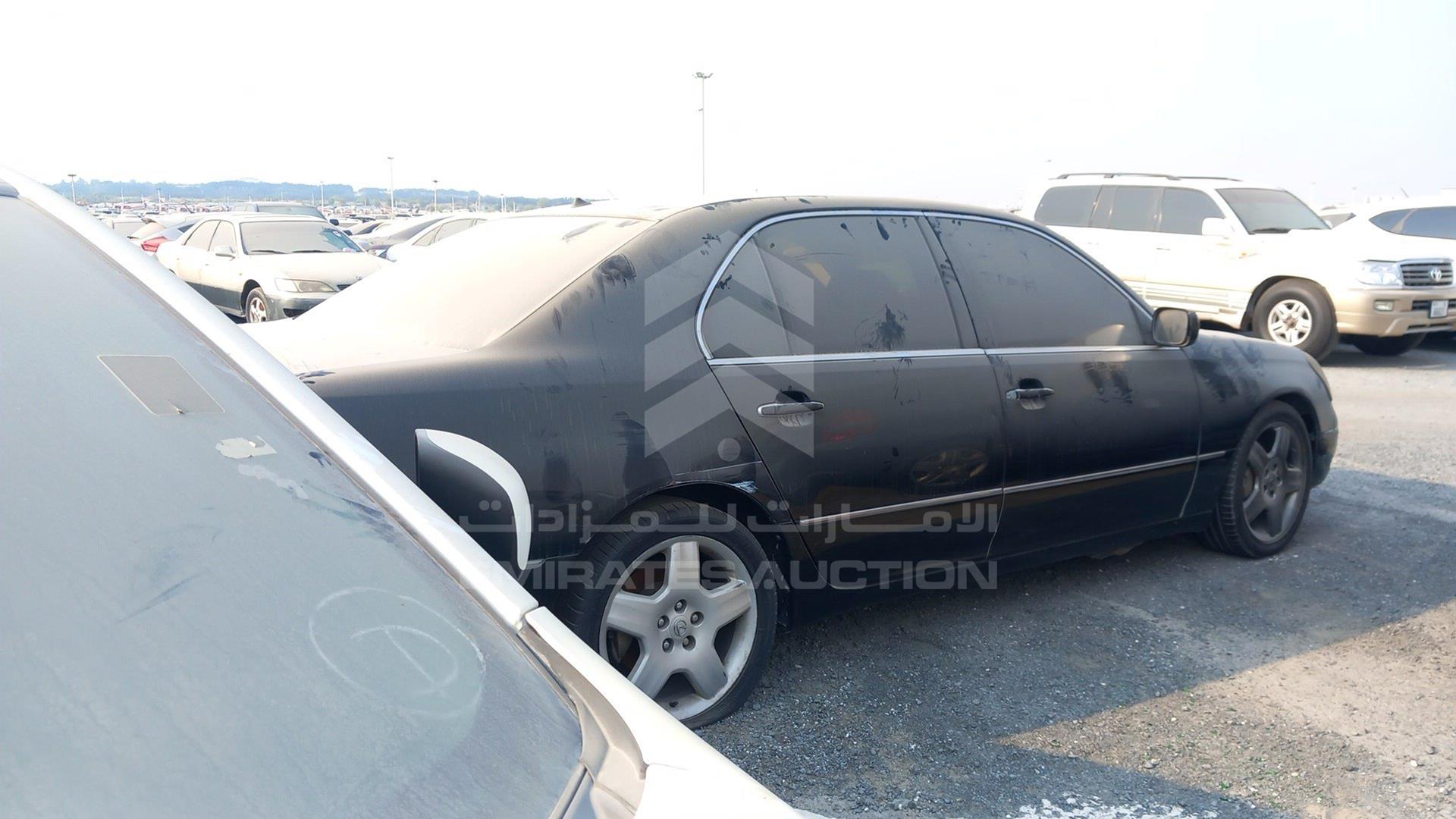 2001 LEXUS LS 430 VIN: JTHBN30F410012023