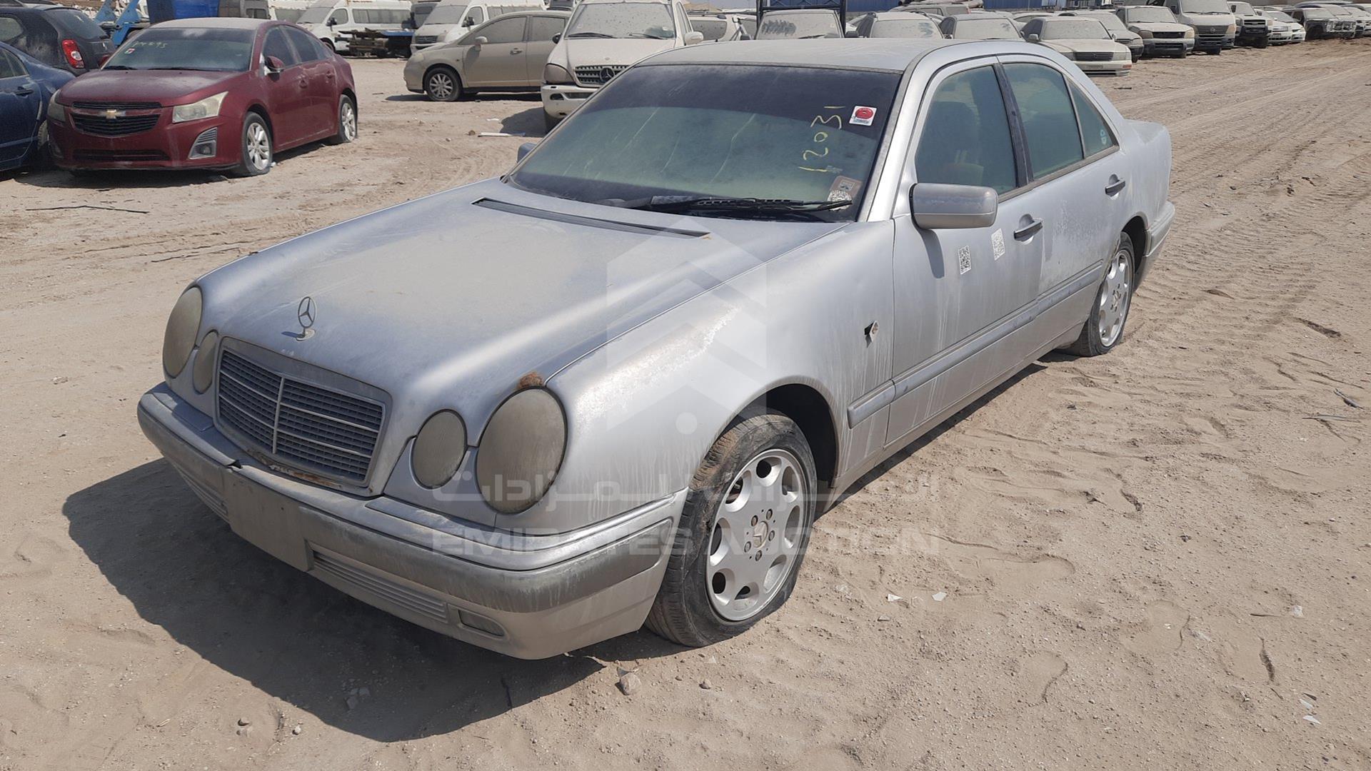 1998 MERCEDES E 320 VIN: WDB2100821X007897