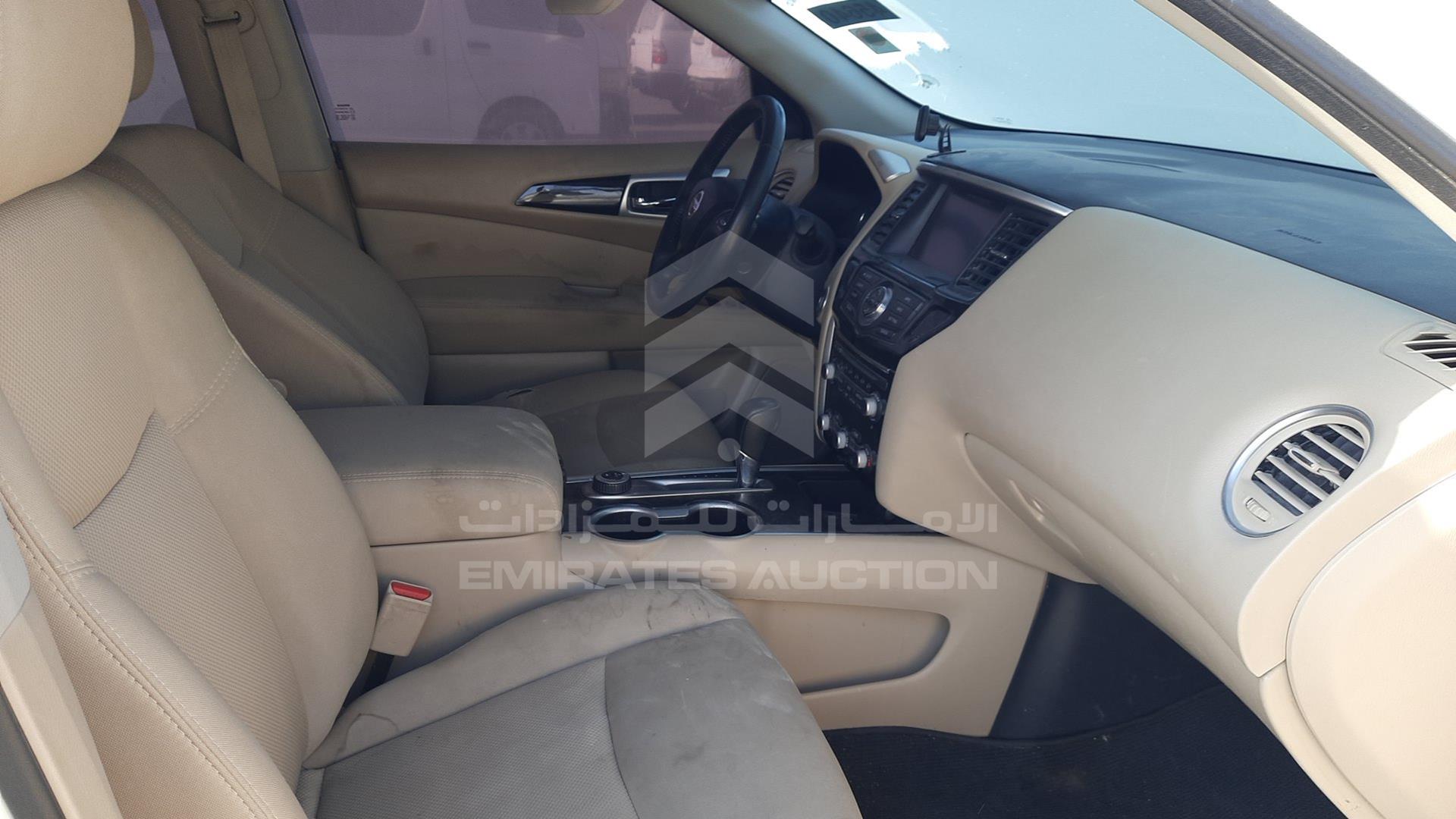 2018 NISSAN PATHFINDER VIN: 5N1DR2M53JC600581