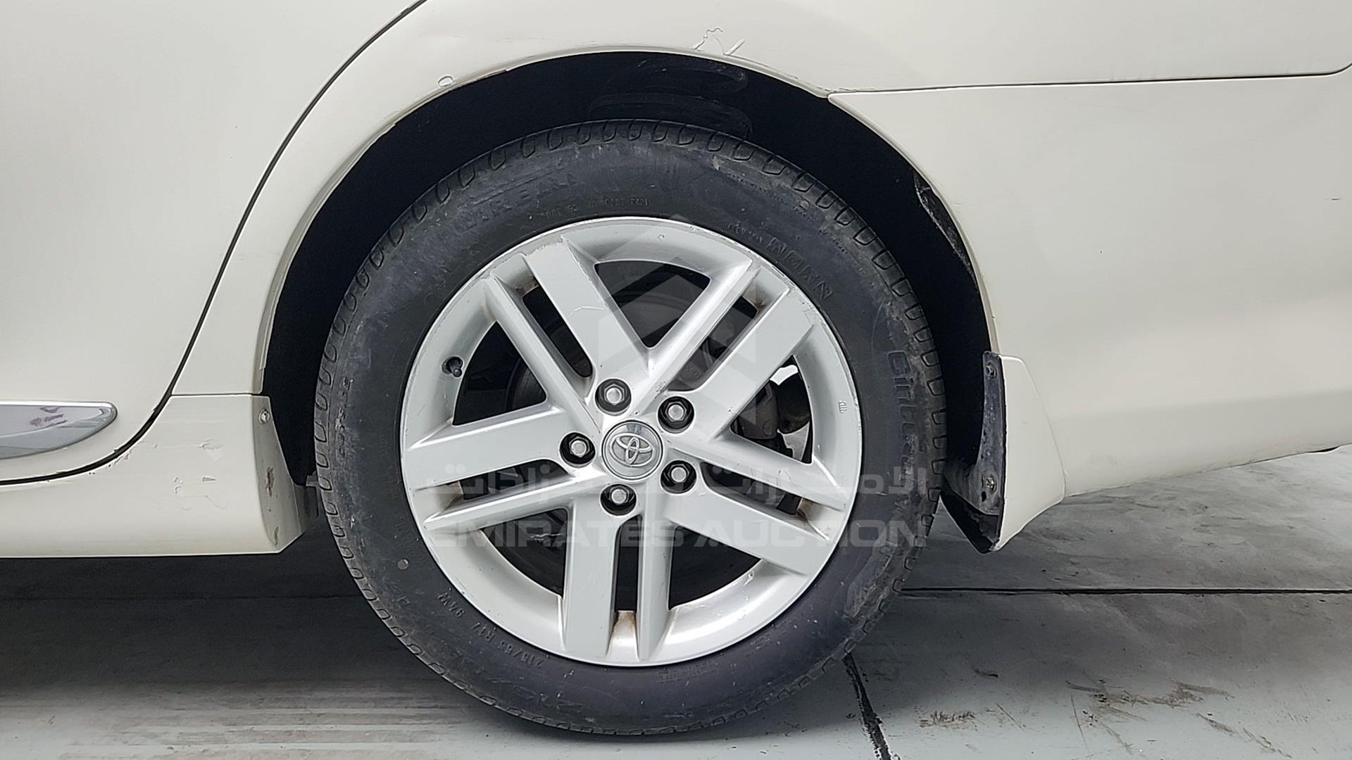 2015 TOYOTA CAMRY VIN: 6T1BF9FK5FX558608